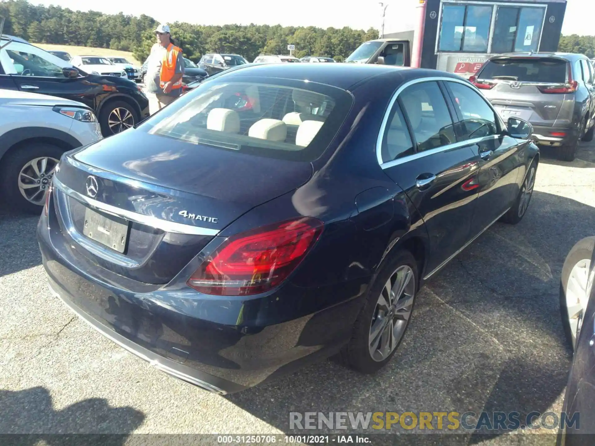 4 Photograph of a damaged car W1KWF8EB6MR611305 MERCEDES-BENZ C-CLASS 2021