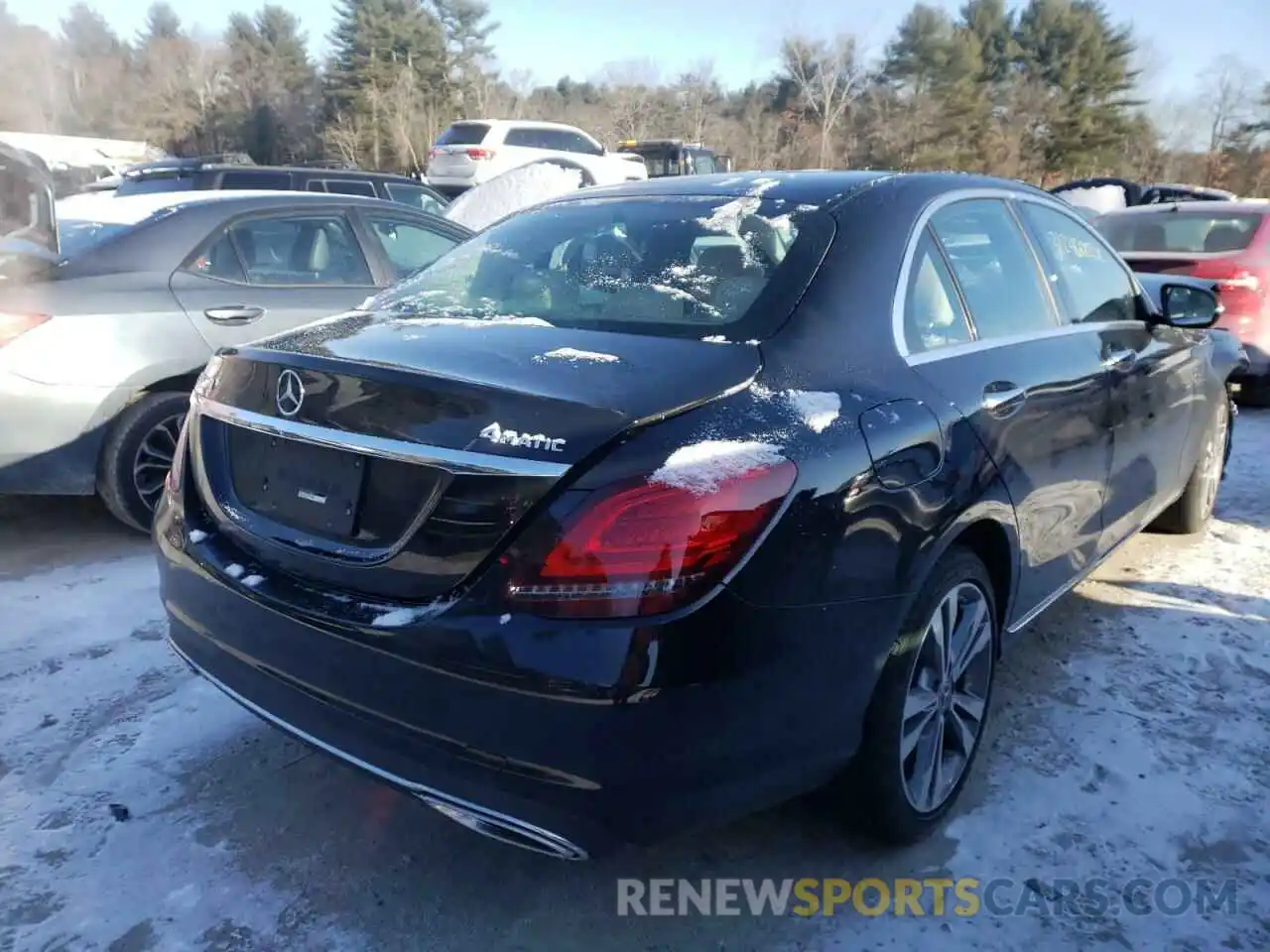 4 Photograph of a damaged car W1KWF8EB6MR628511 MERCEDES-BENZ C-CLASS 2021