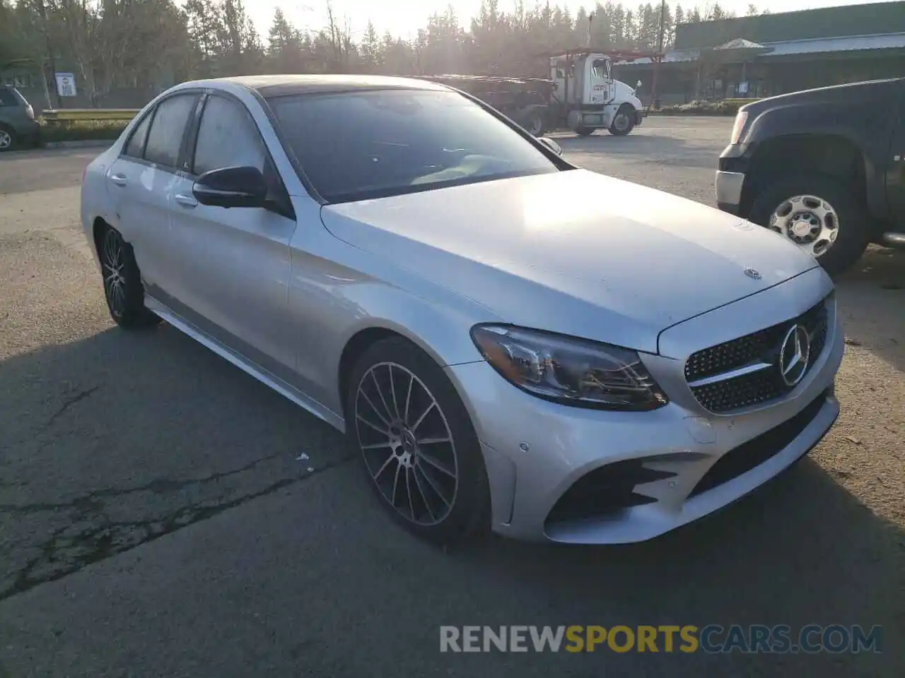 1 Photograph of a damaged car W1KWF8EB6MR643607 MERCEDES-BENZ C-CLASS 2021