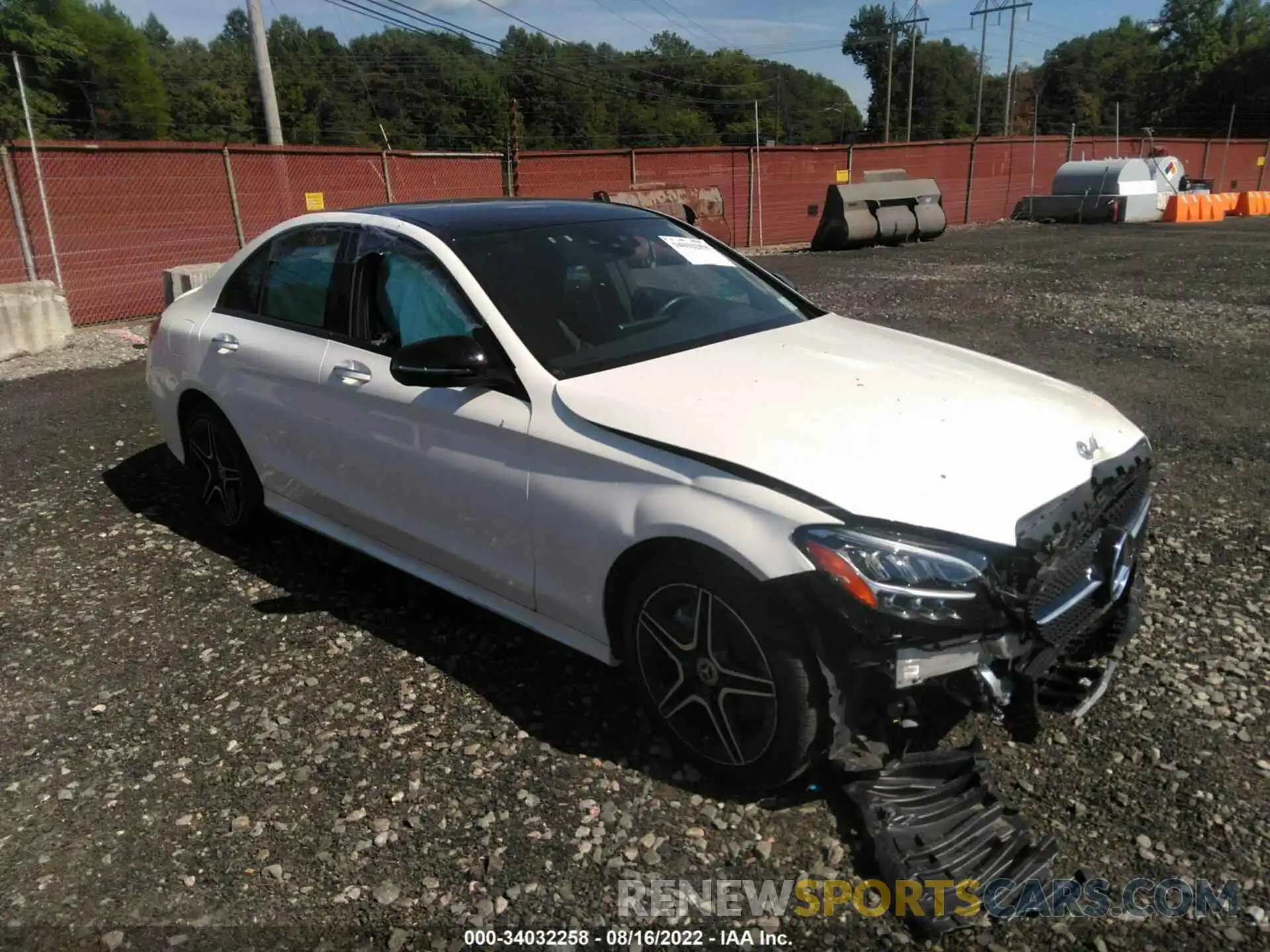 1 Photograph of a damaged car W1KWF8EB7MR623060 MERCEDES-BENZ C-CLASS 2021