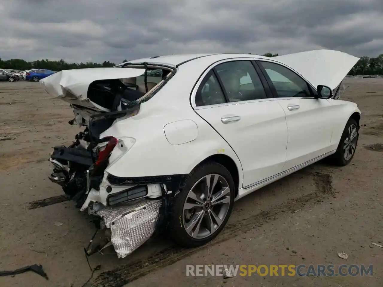 4 Photograph of a damaged car W1KWF8EB7MR627349 MERCEDES-BENZ C-CLASS 2021