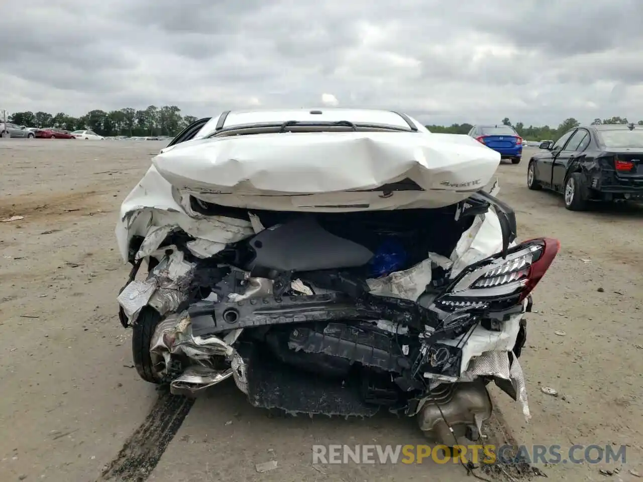 9 Photograph of a damaged car W1KWF8EB7MR627349 MERCEDES-BENZ C-CLASS 2021