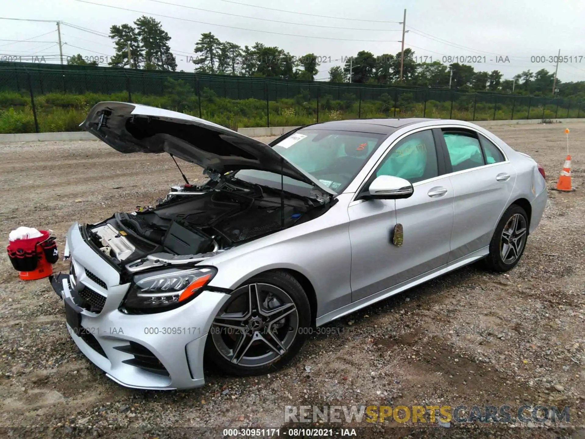 2 Photograph of a damaged car W1KWF8EB7MR632860 MERCEDES-BENZ C-CLASS 2021