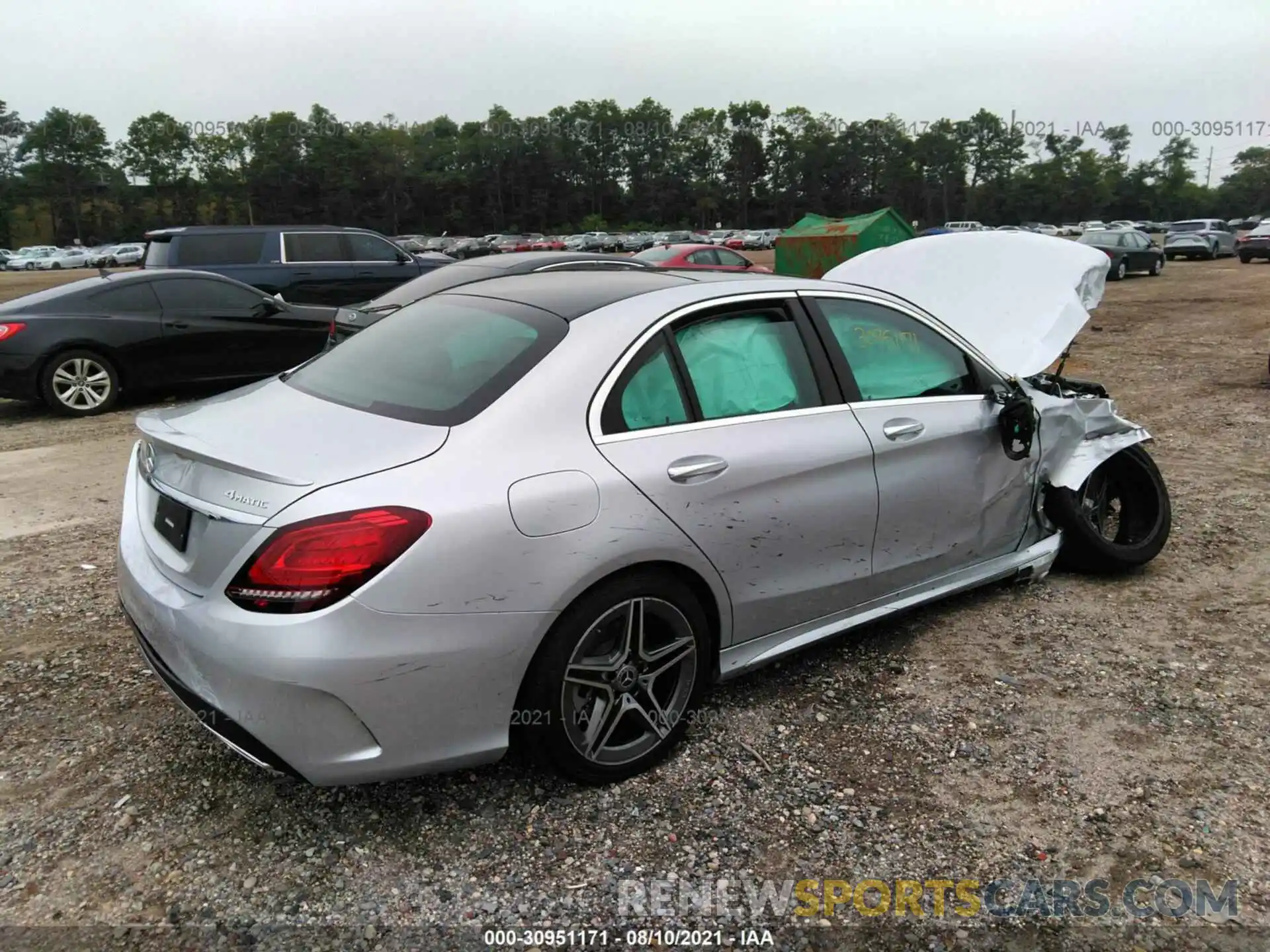 4 Photograph of a damaged car W1KWF8EB7MR632860 MERCEDES-BENZ C-CLASS 2021