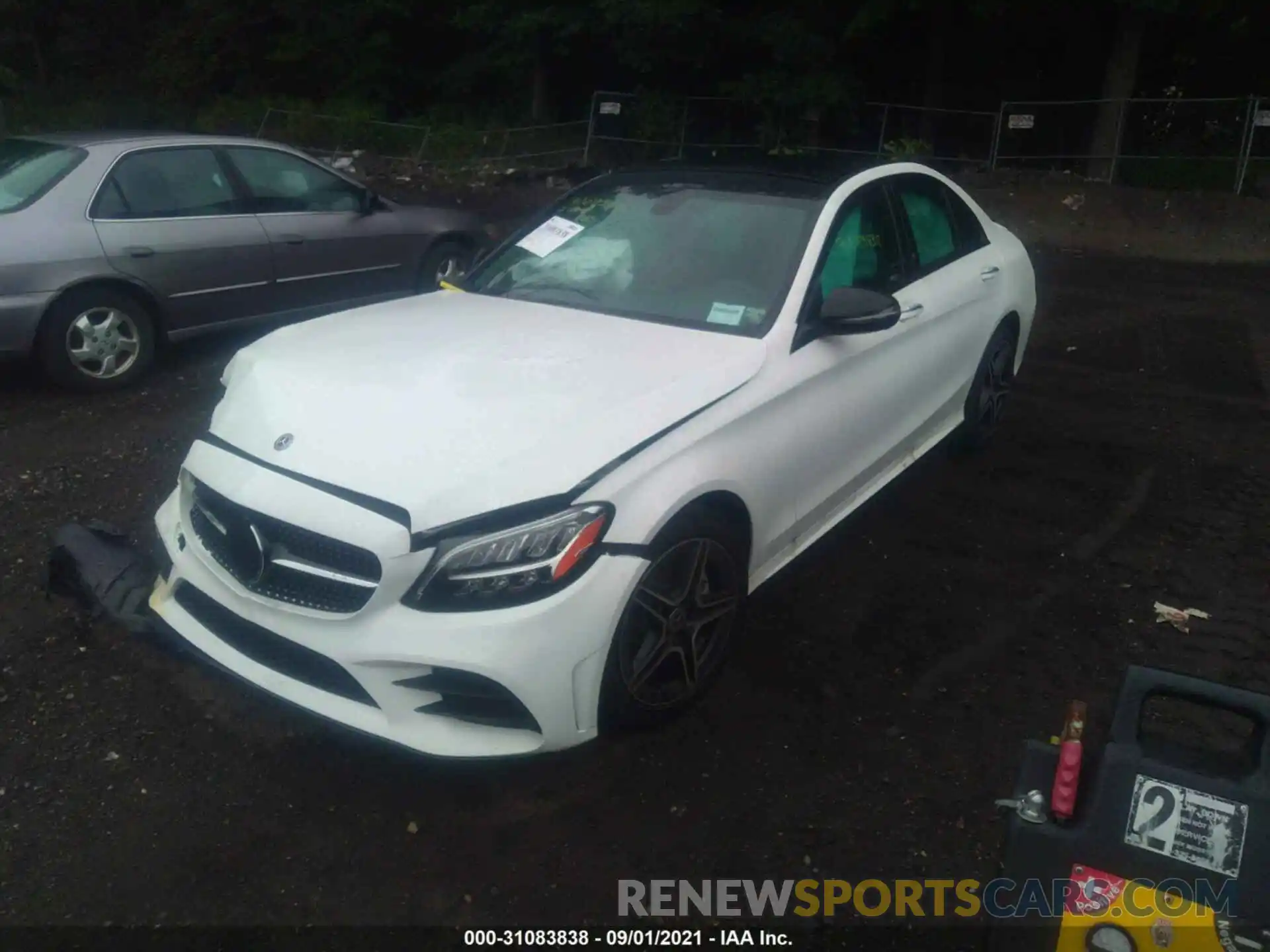 2 Photograph of a damaged car W1KWF8EB7MR634592 MERCEDES-BENZ C-CLASS 2021