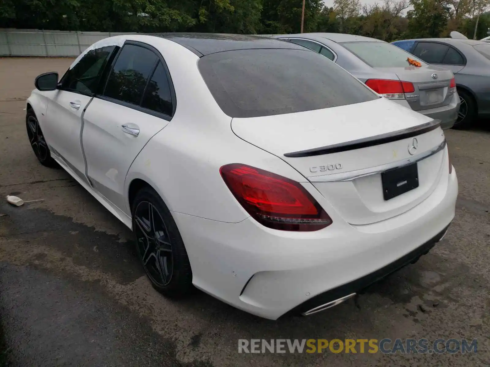 3 Photograph of a damaged car W1KWF8EB7MR640781 MERCEDES-BENZ C-CLASS 2021