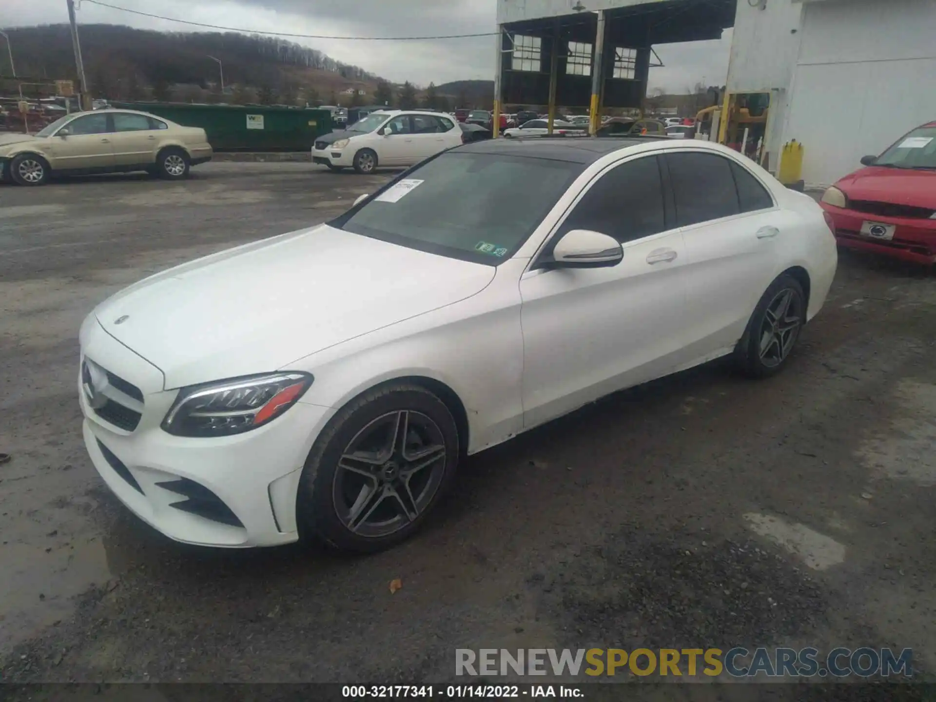 2 Photograph of a damaged car W1KWF8EB7MR648380 MERCEDES-BENZ C-CLASS 2021