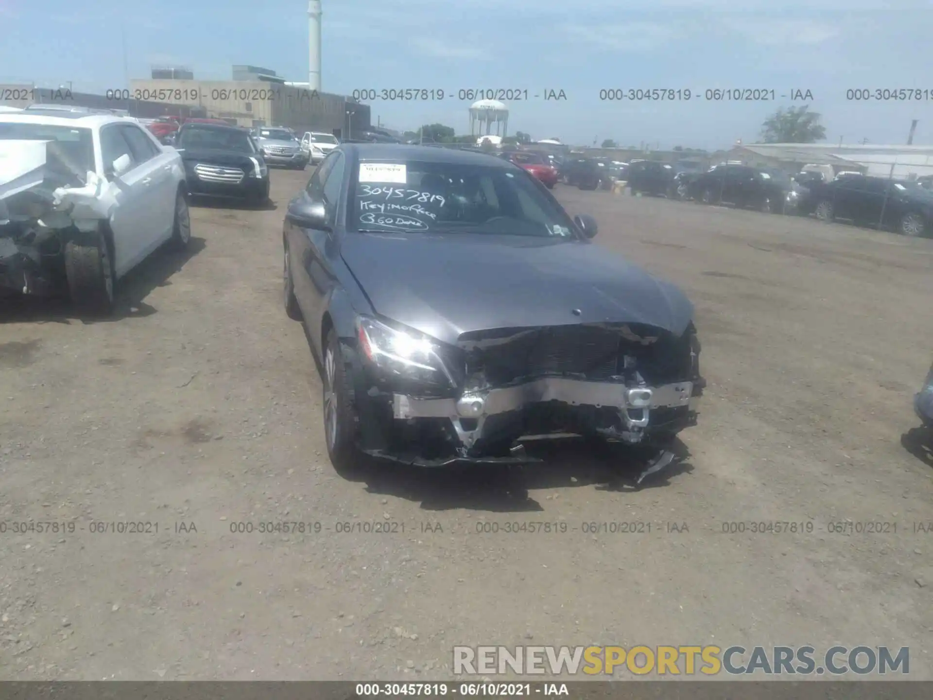 1 Photograph of a damaged car W1KWF8EB8MR621477 MERCEDES-BENZ C-CLASS 2021