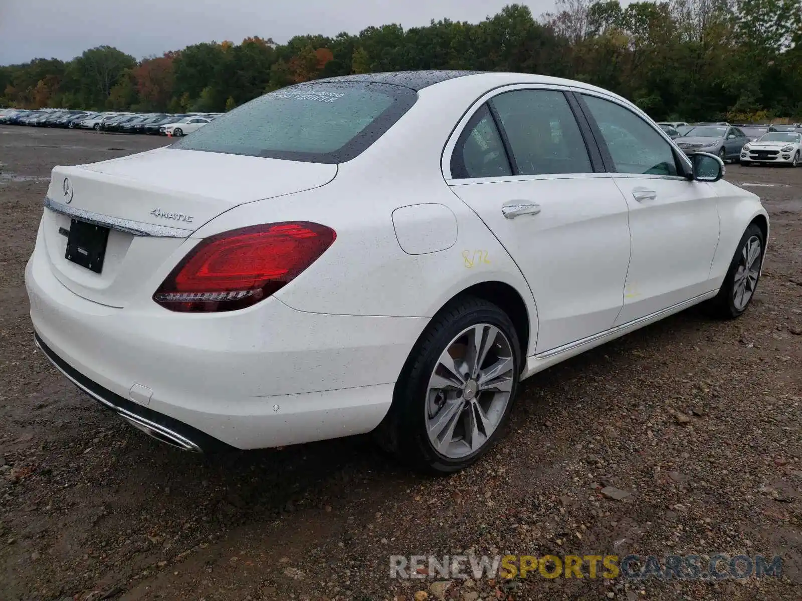 4 Photograph of a damaged car W1KWF8EB8MR623746 MERCEDES-BENZ C-CLASS 2021