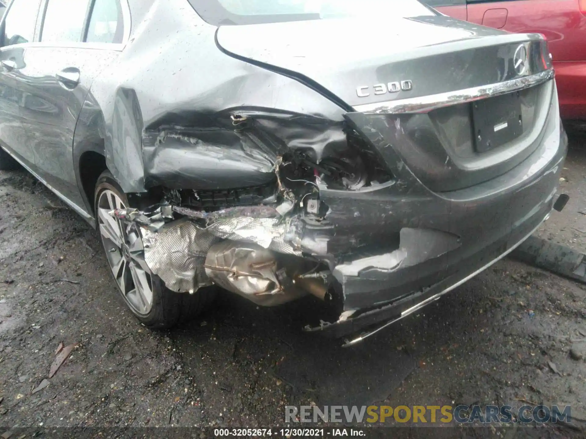 6 Photograph of a damaged car W1KWF8EB8MR640868 MERCEDES-BENZ C-CLASS 2021