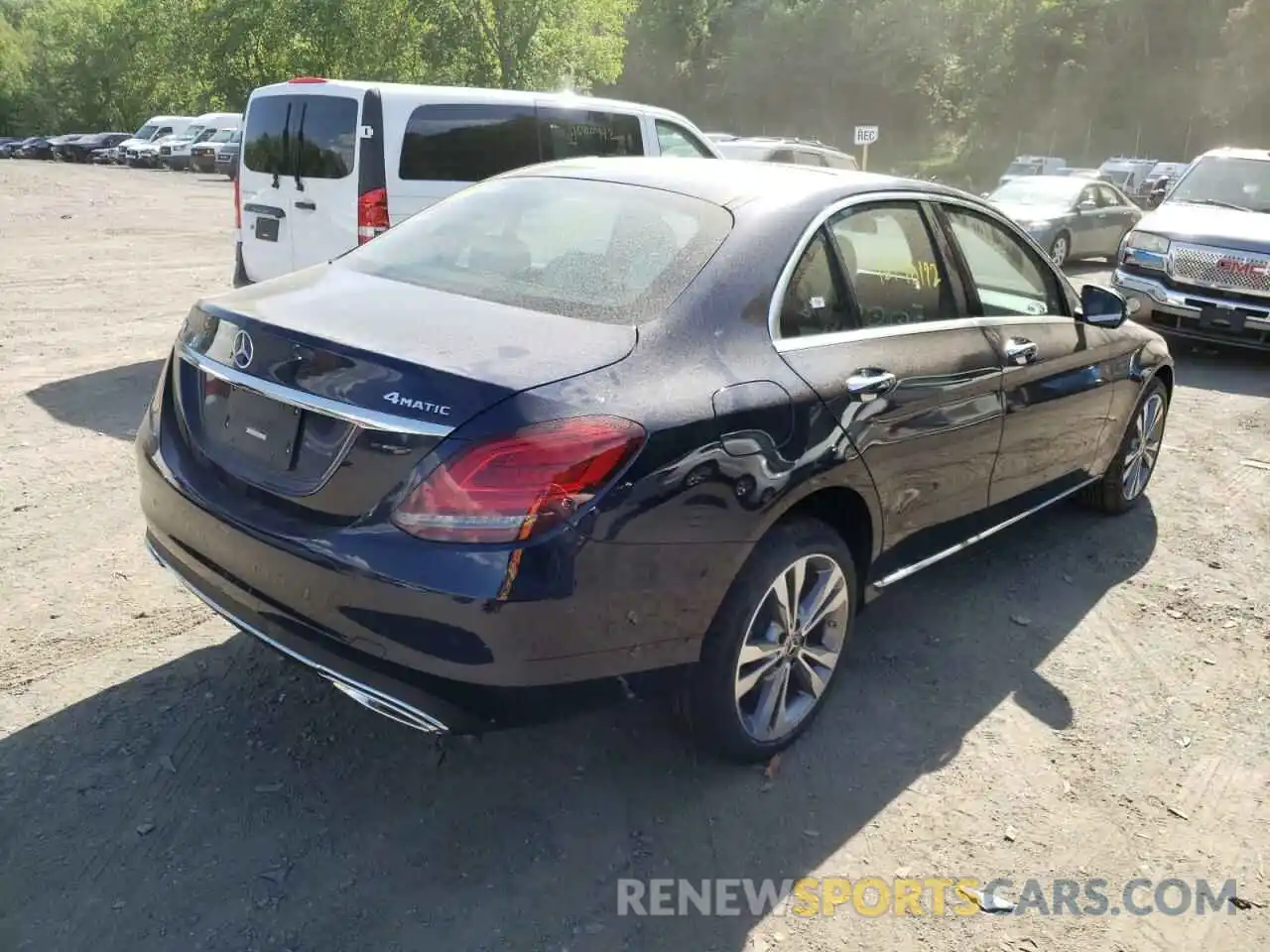 4 Photograph of a damaged car W1KWF8EB8MR646914 MERCEDES-BENZ C-CLASS 2021