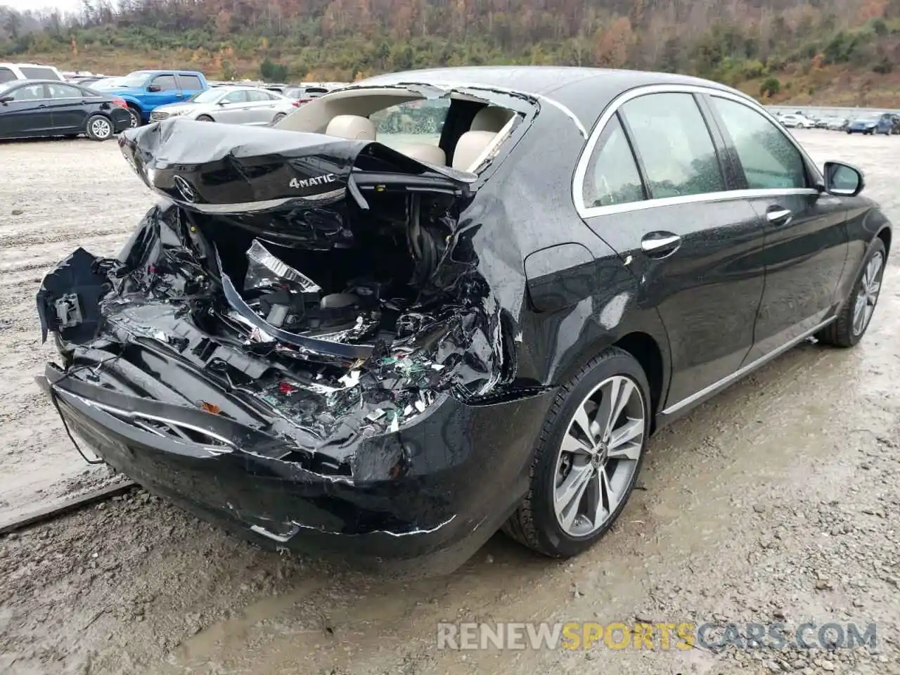 4 Photograph of a damaged car W1KWF8EB9MR620189 MERCEDES-BENZ C-CLASS 2021