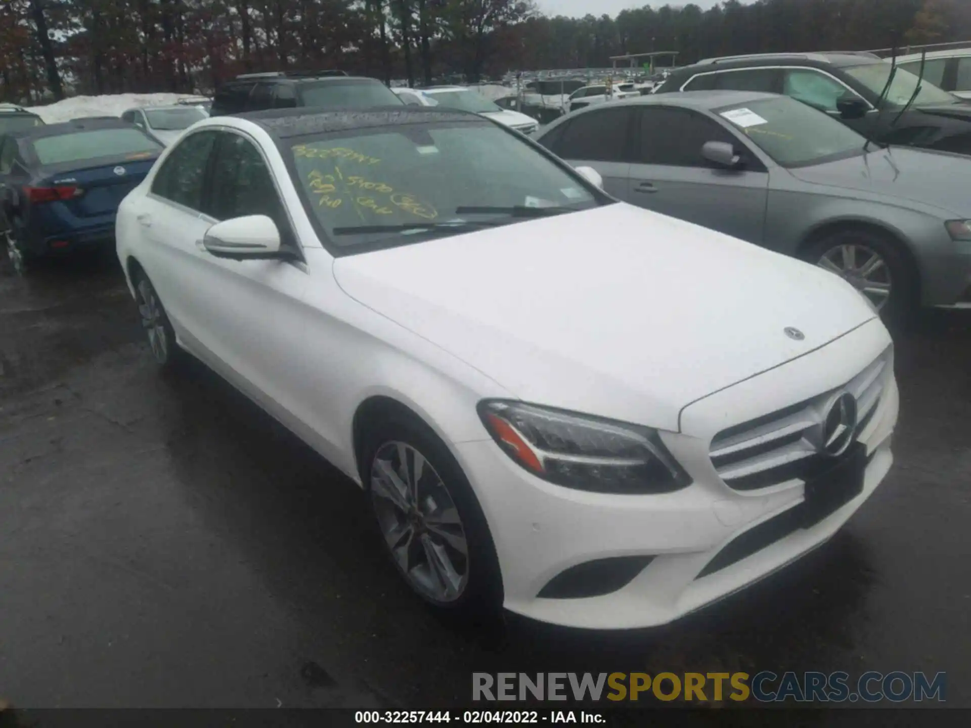 1 Photograph of a damaged car W1KWF8EB9MR628521 MERCEDES-BENZ C-CLASS 2021