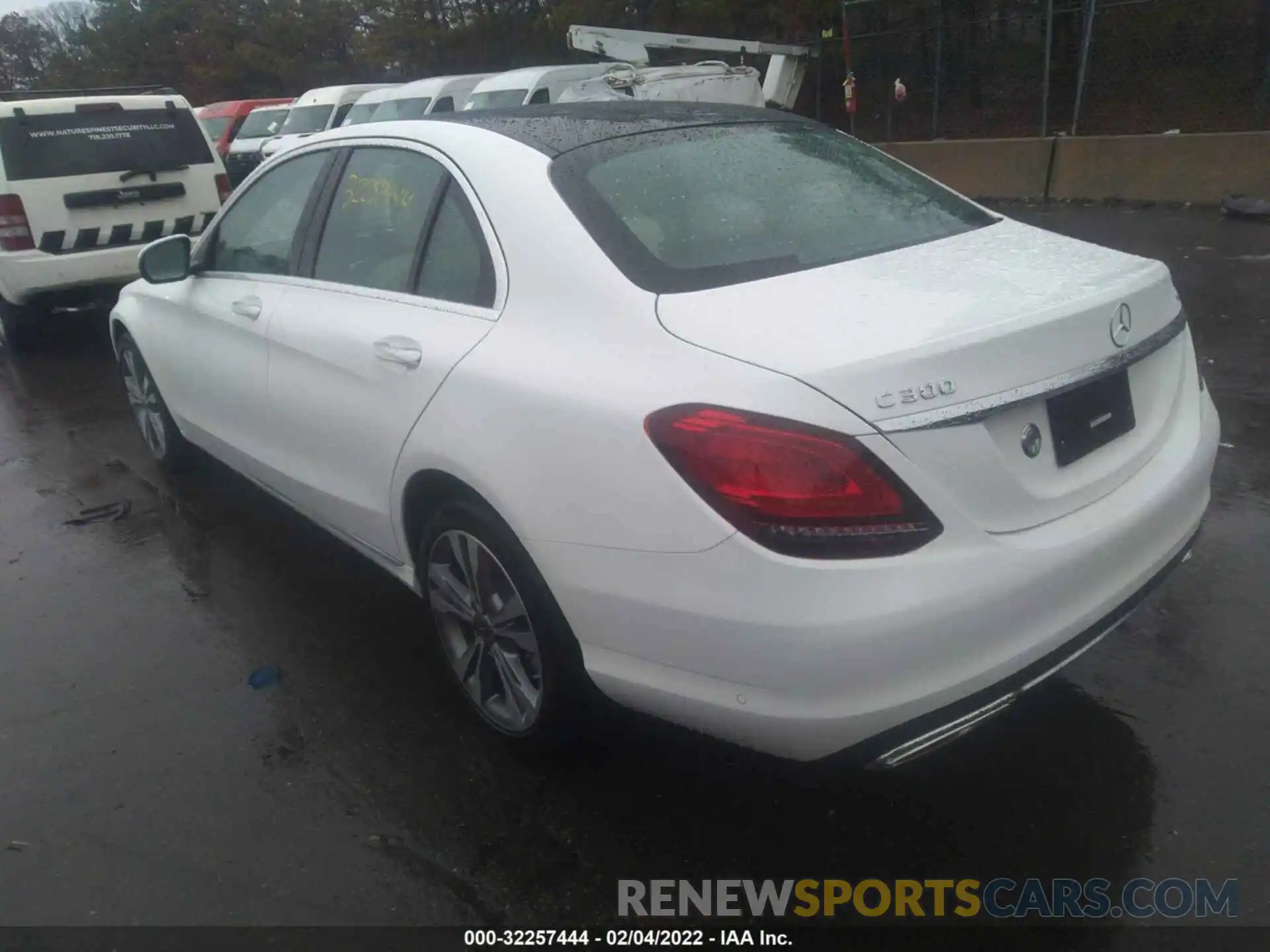 3 Photograph of a damaged car W1KWF8EB9MR628521 MERCEDES-BENZ C-CLASS 2021