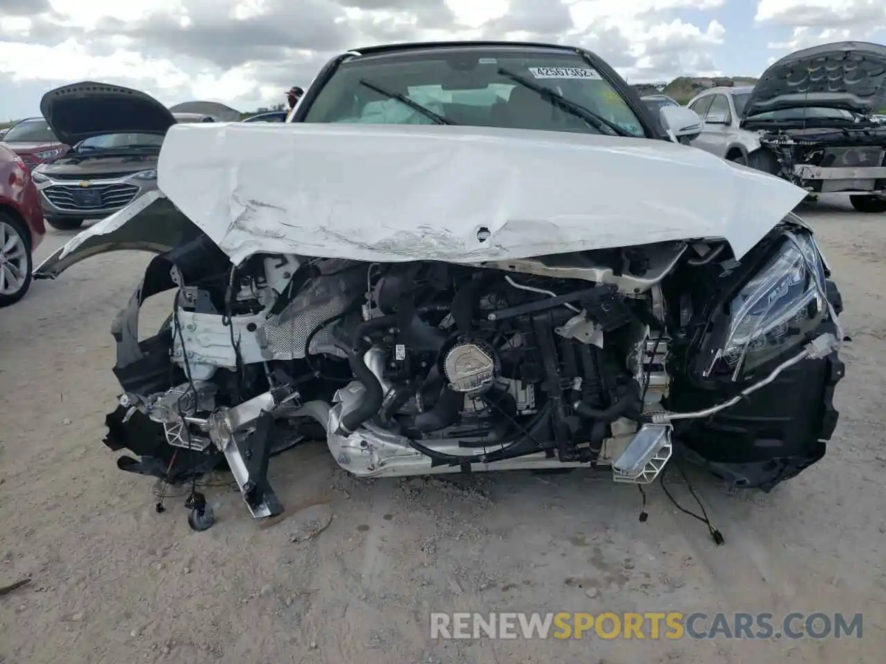 9 Photograph of a damaged car W1KWF8EB9MR633637 MERCEDES-BENZ C-CLASS 2021