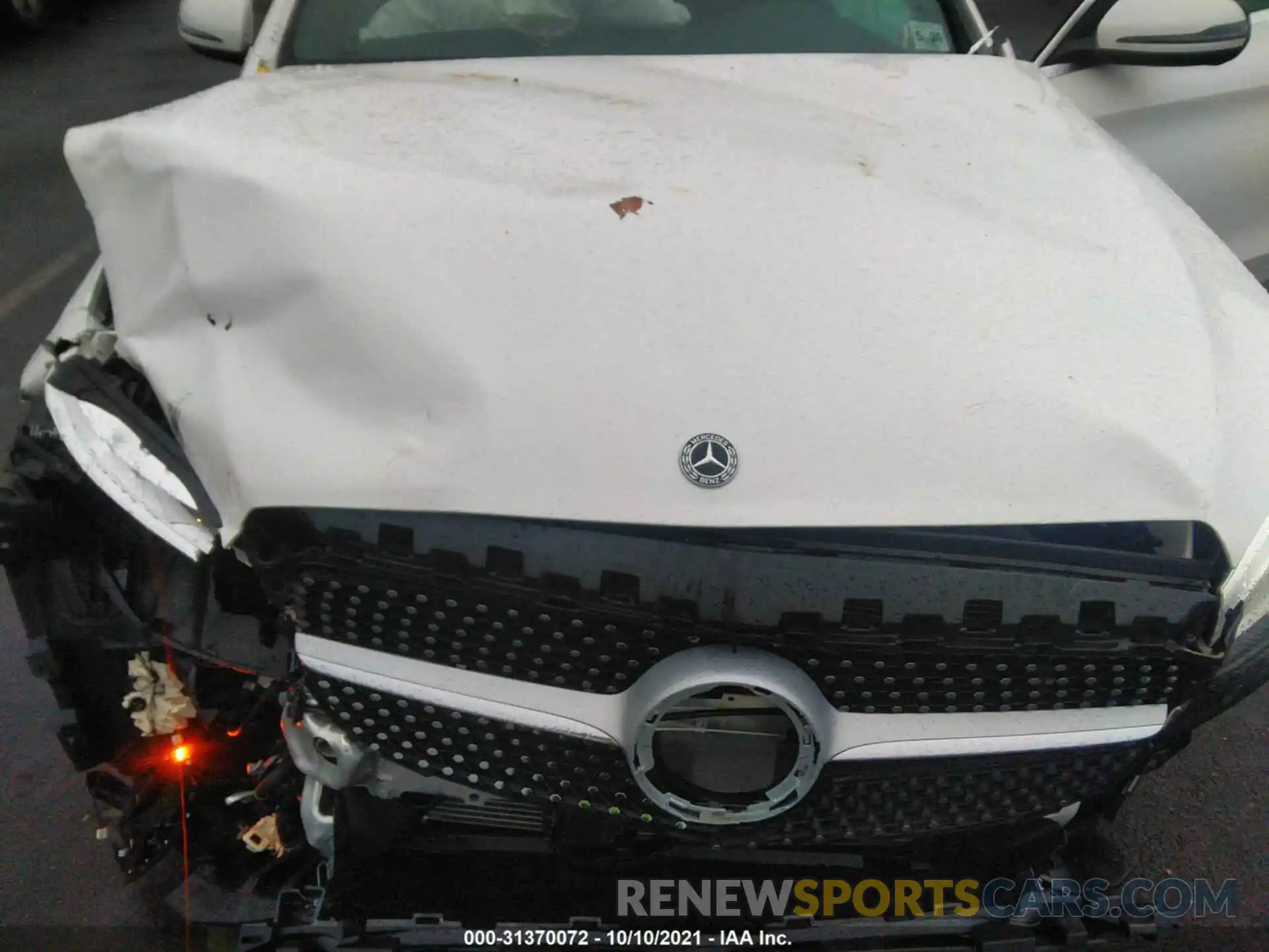 10 Photograph of a damaged car W1KWF8EBXMR630519 MERCEDES-BENZ C-CLASS 2021