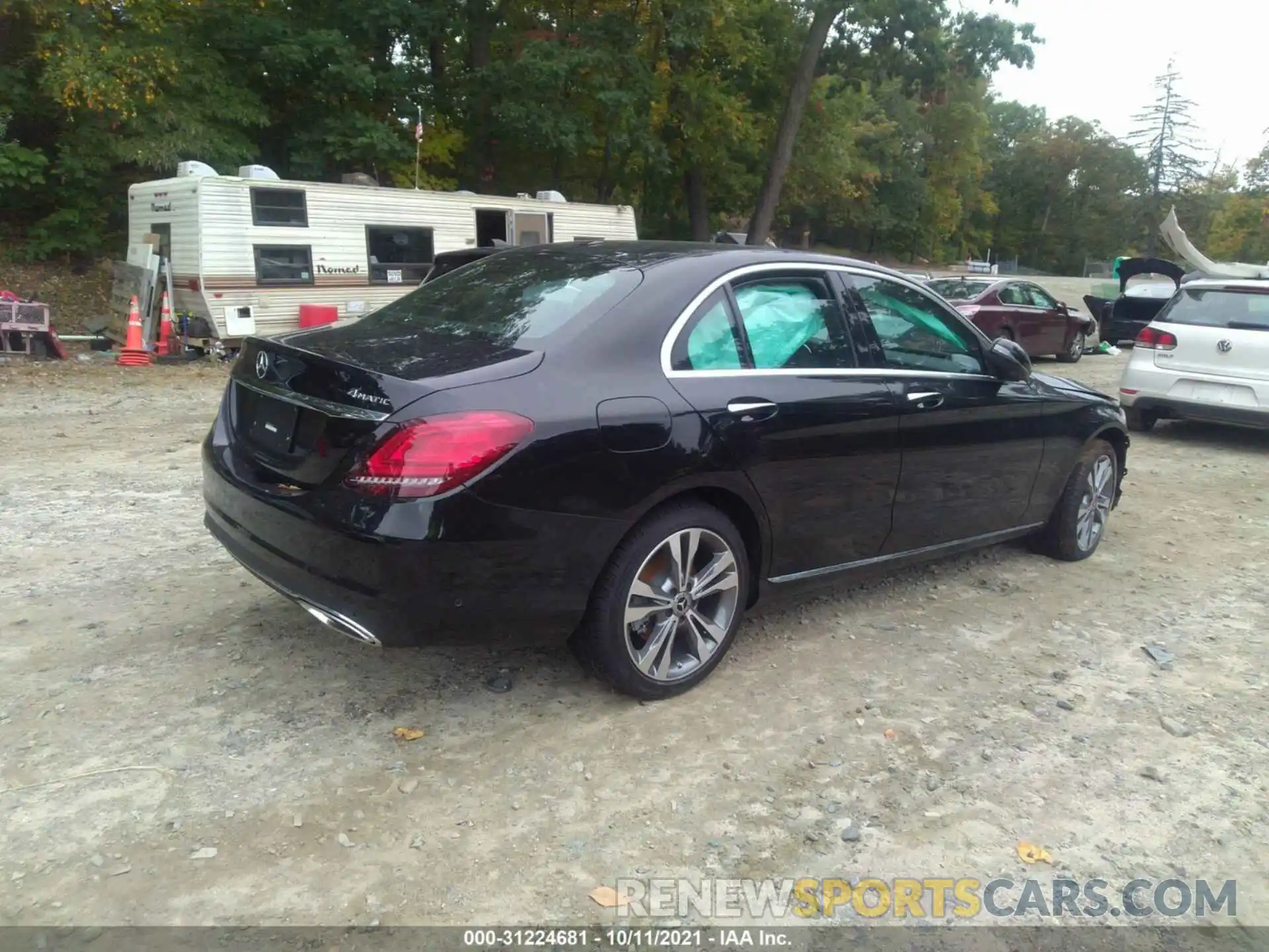 4 Photograph of a damaged car W1KWF8EBXMR637454 MERCEDES-BENZ C-CLASS 2021