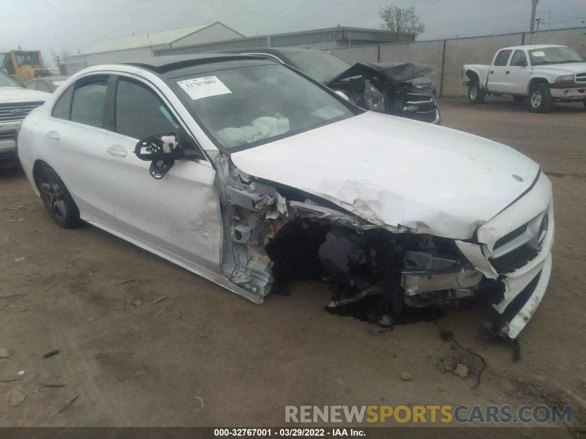 1 Photograph of a damaged car W1KWF8EBXMR648194 MERCEDES-BENZ C-CLASS 2021