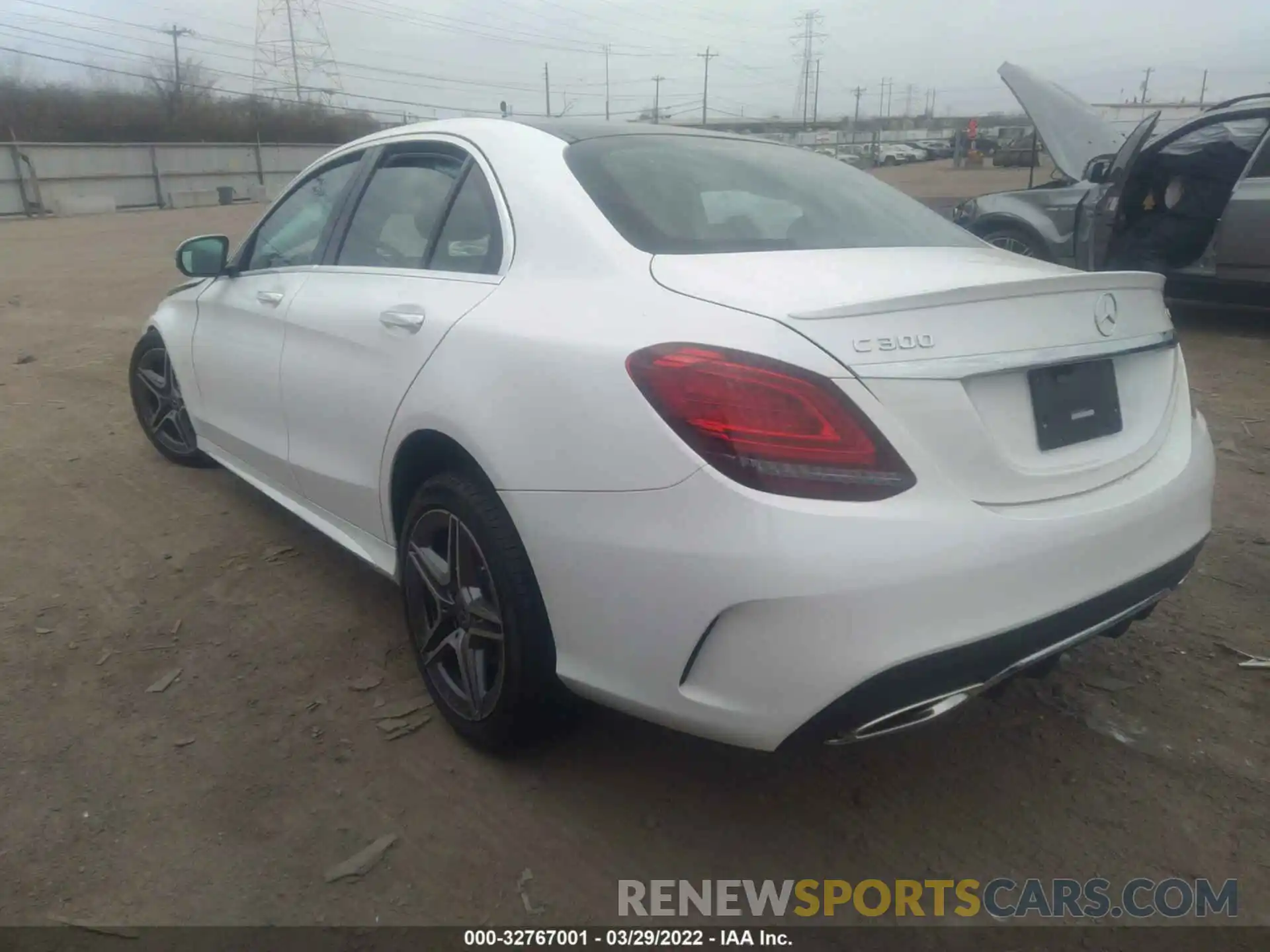 3 Photograph of a damaged car W1KWF8EBXMR648194 MERCEDES-BENZ C-CLASS 2021