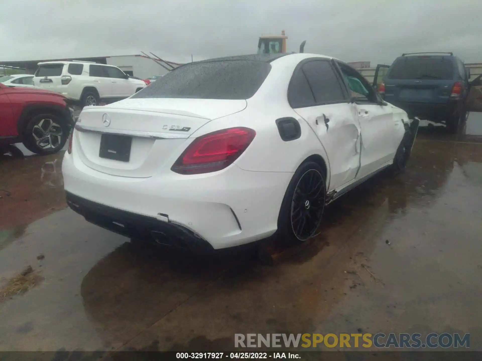 4 Photograph of a damaged car W1KWF8HB0MR605978 MERCEDES-BENZ C-CLASS 2021