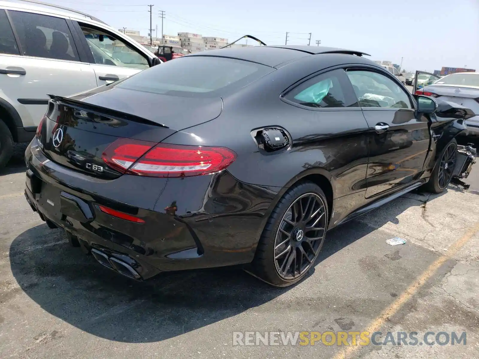 4 Photograph of a damaged car W1KWJ8GB1MG094907 MERCEDES-BENZ C-CLASS 2021