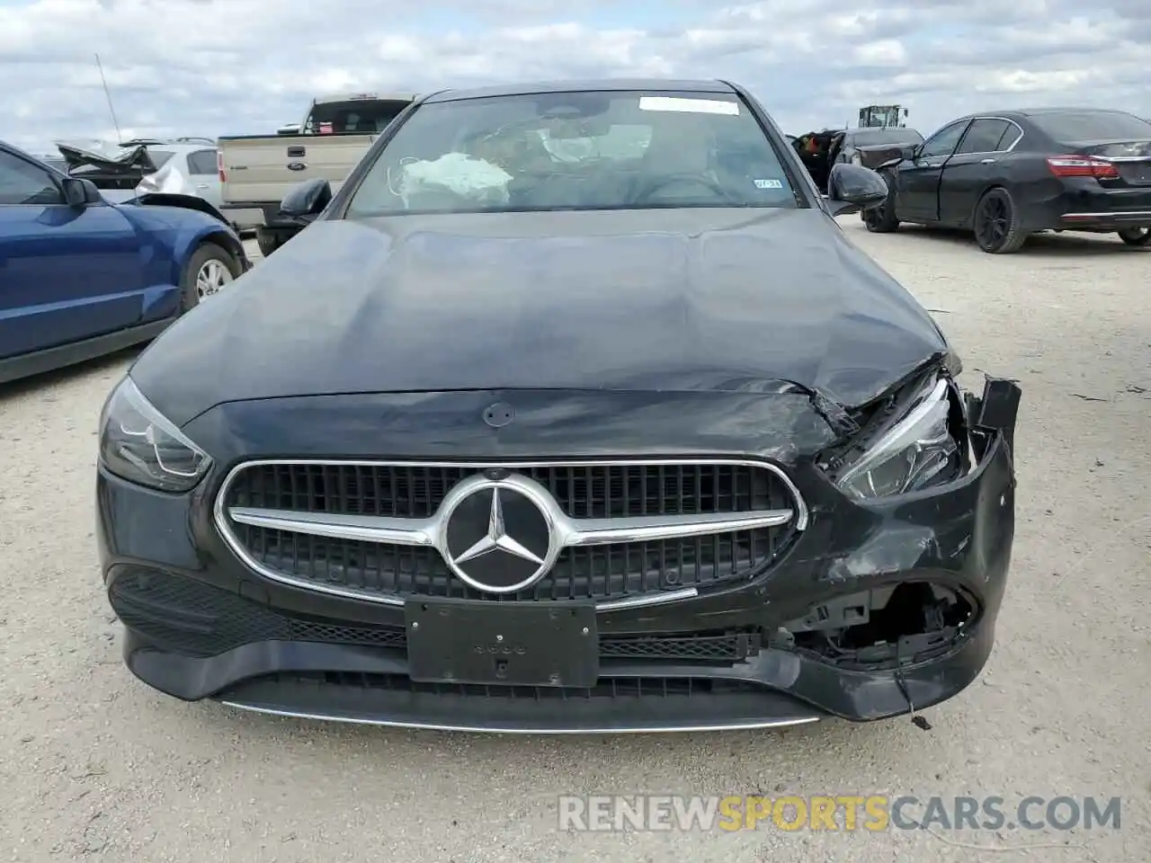 5 Photograph of a damaged car W1KAF4GB0NR058863 MERCEDES-BENZ C-CLASS 2022