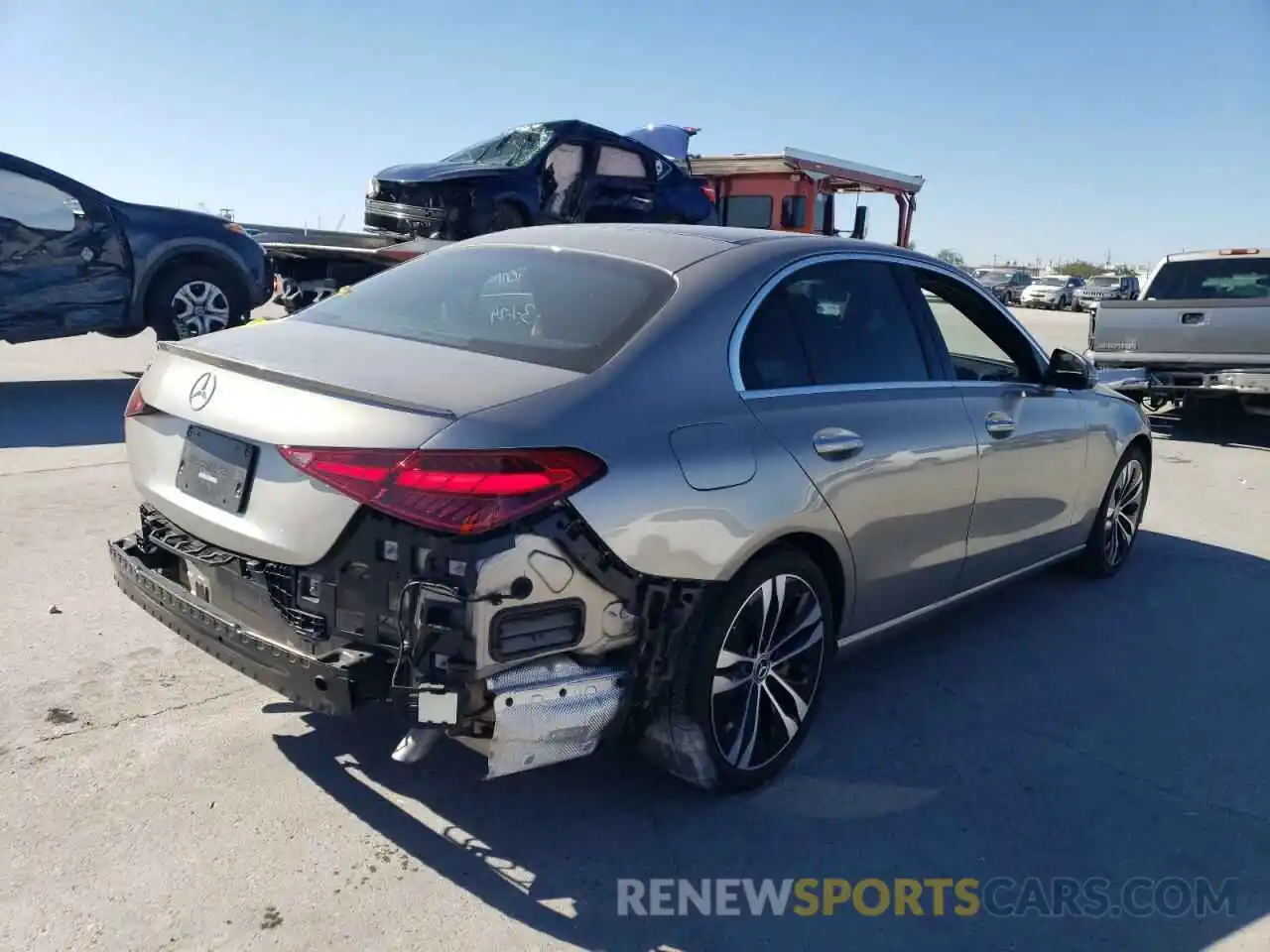 3 Photograph of a damaged car W1KAF4GB2NR045743 MERCEDES-BENZ C-CLASS 2022