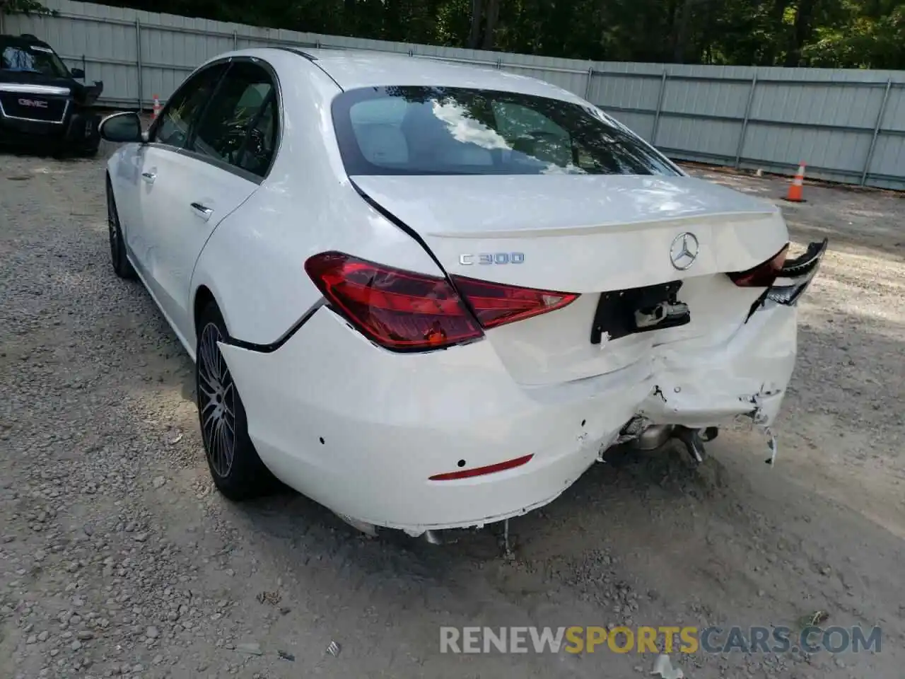 3 Photograph of a damaged car W1KAF4GB3NR018891 MERCEDES-BENZ C-CLASS 2022