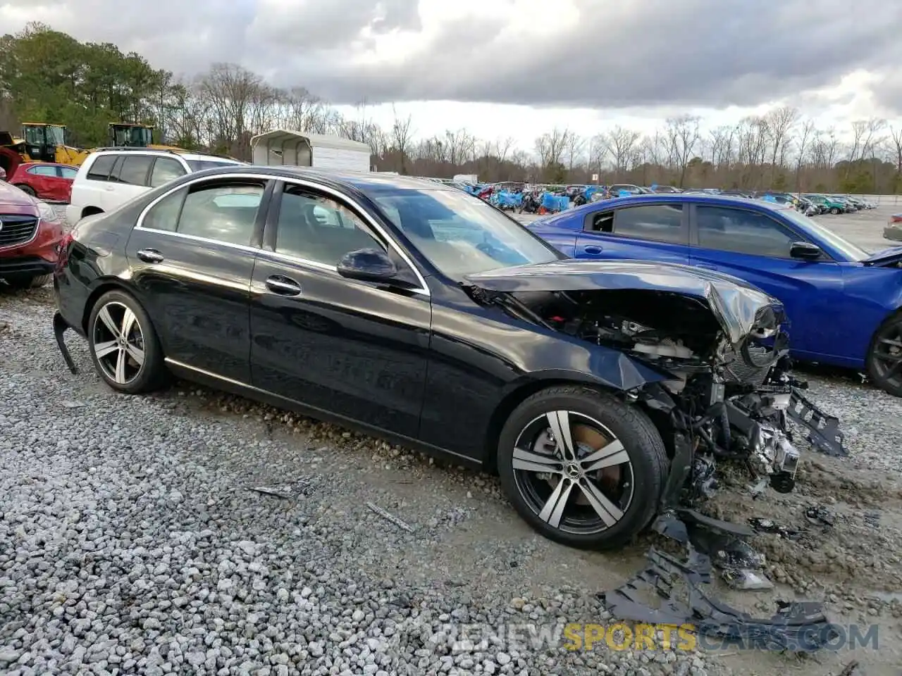 4 Photograph of a damaged car W1KAF4GB5NR067235 MERCEDES-BENZ C-CLASS 2022