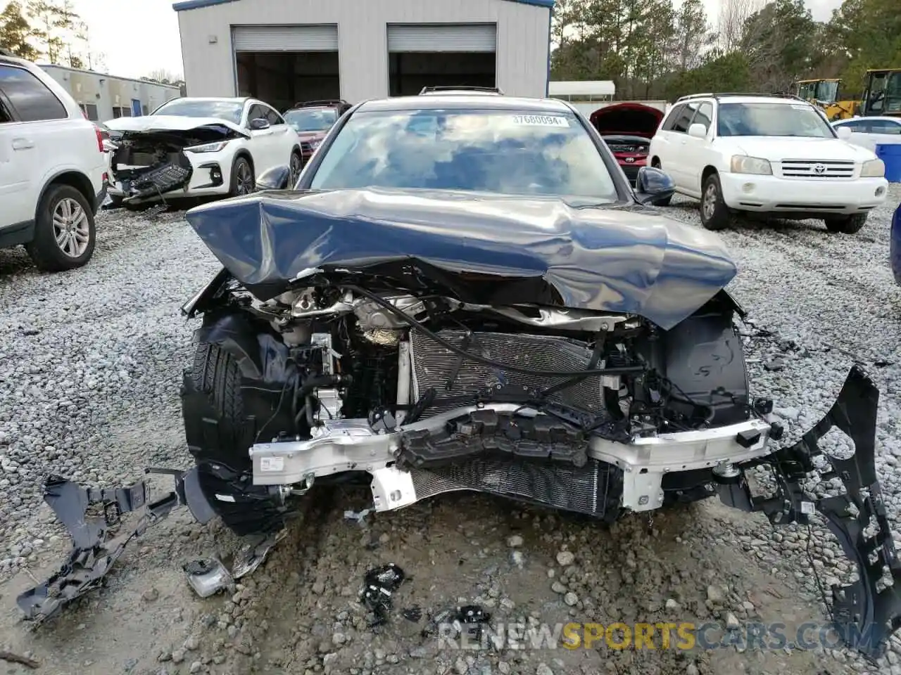 5 Photograph of a damaged car W1KAF4GB5NR067235 MERCEDES-BENZ C-CLASS 2022