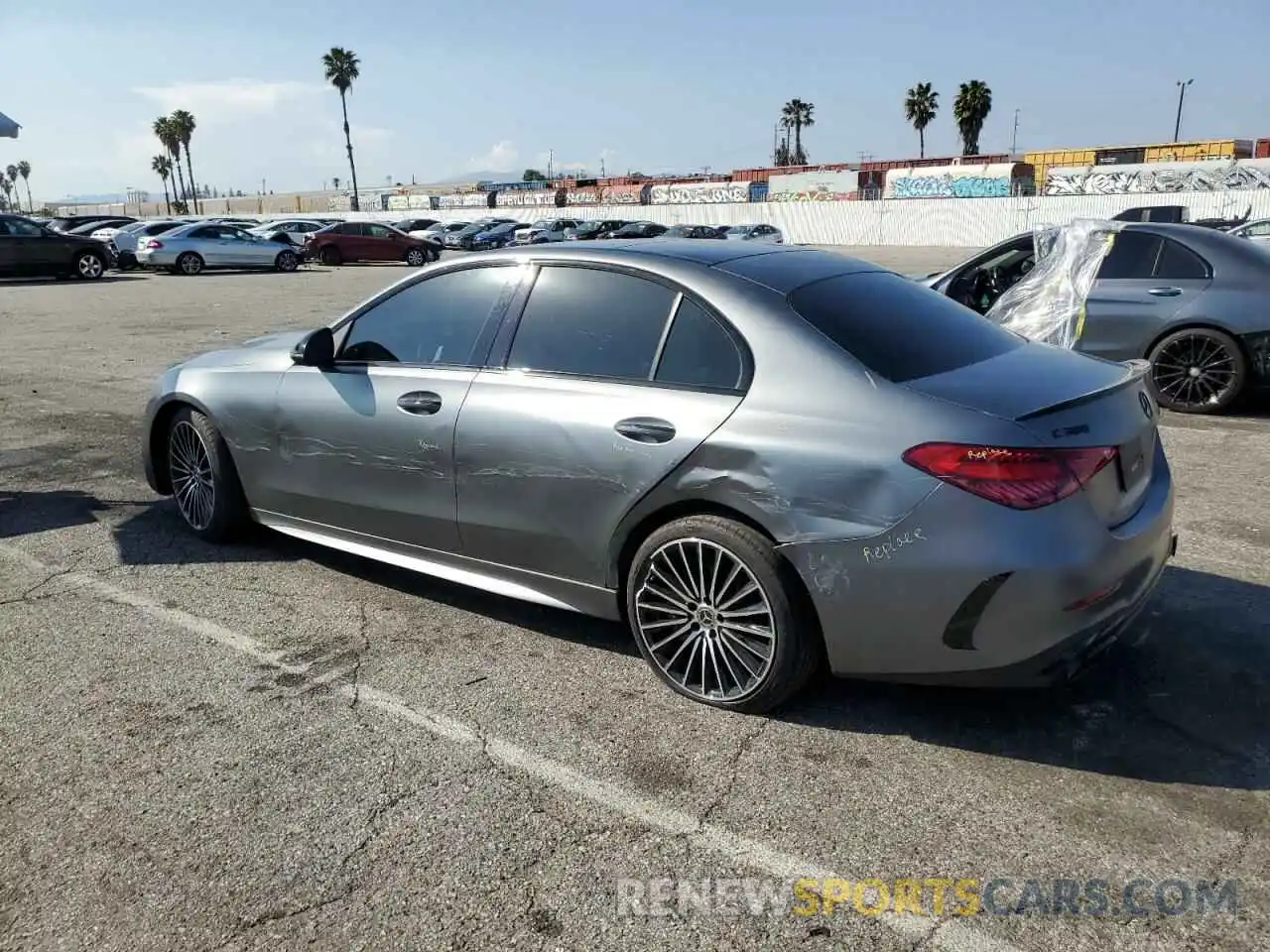 2 Photograph of a damaged car W1KAF4GB7NR068077 MERCEDES-BENZ C-CLASS 2022