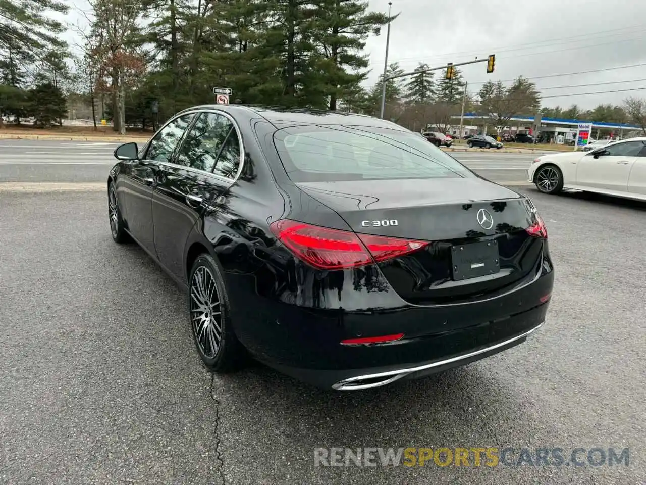 4 Photograph of a damaged car W1KAF4HB6PR124723 MERCEDES-BENZ C-CLASS 2023