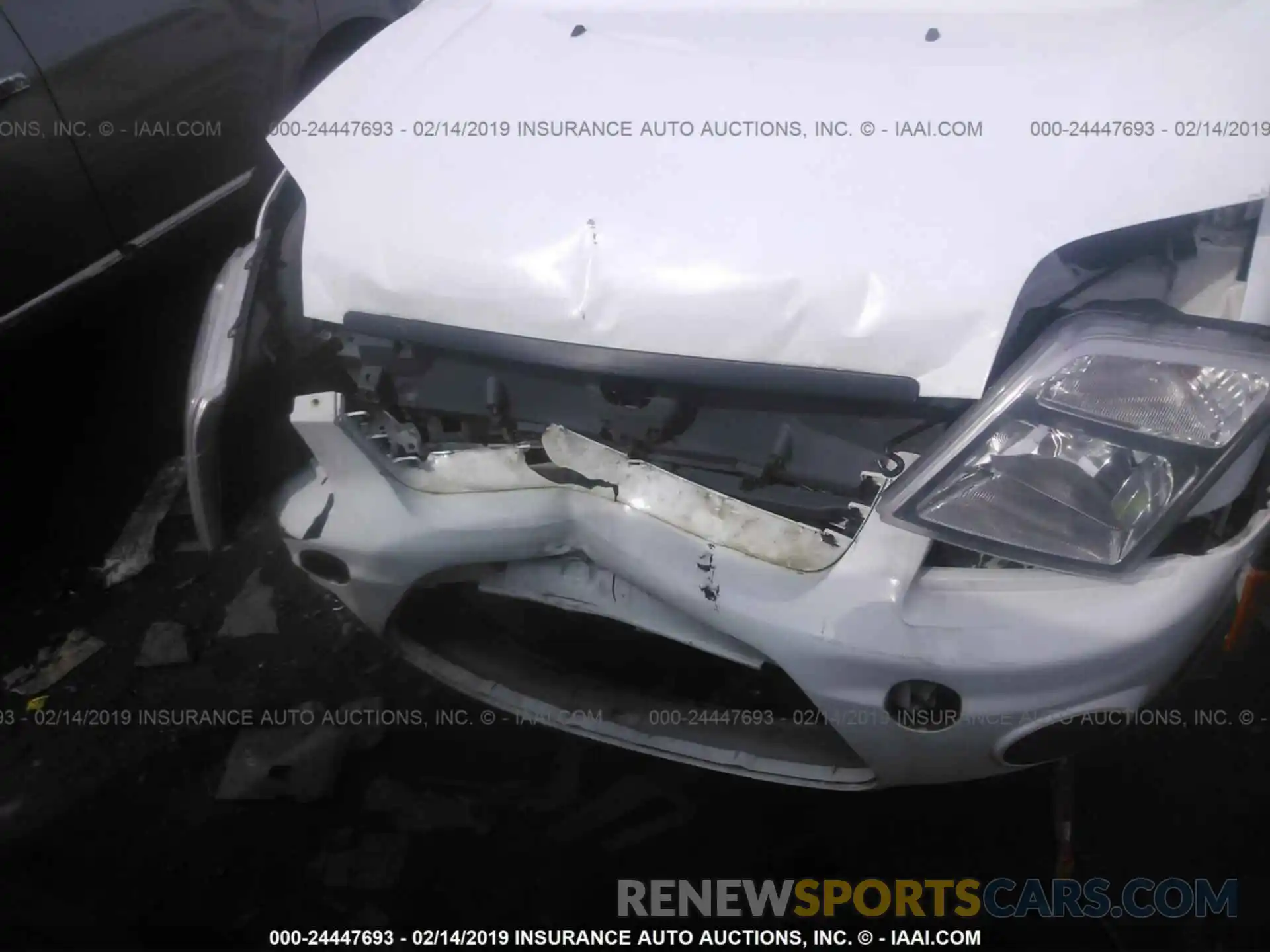 6 Photograph of a damaged car WDDWJ8EB0KF817684 MERCEDES-BENZ C300 2019