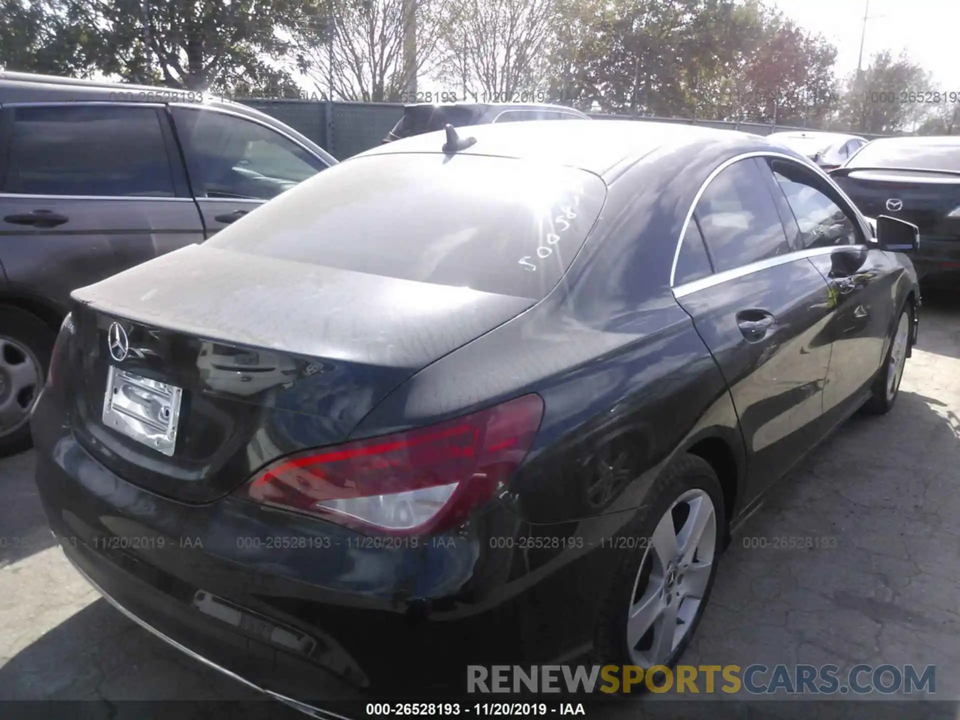 4 Photograph of a damaged car WDDSJ4EB0KN698631 MERCEDES-BENZ CLA 2019