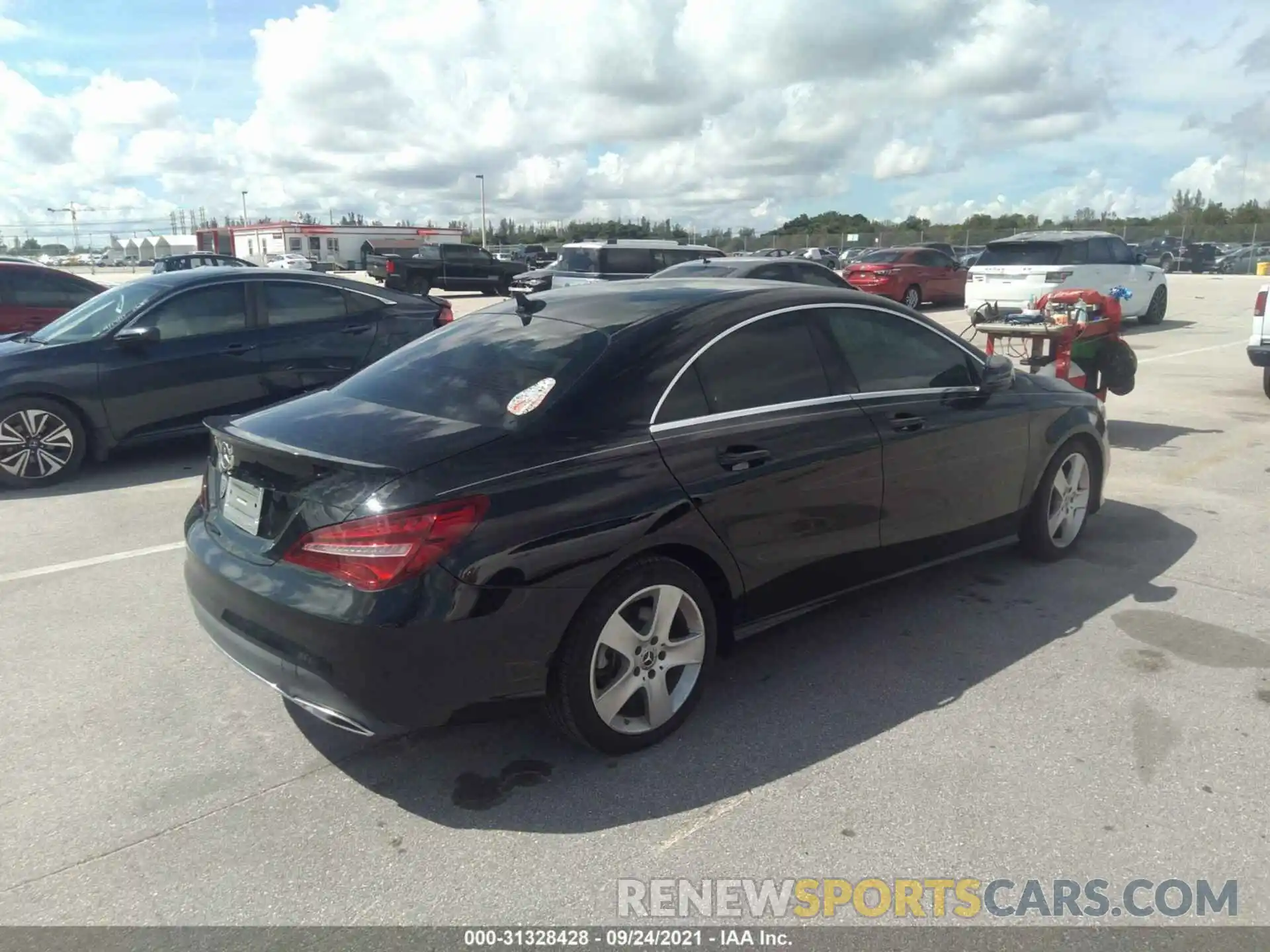 4 Photograph of a damaged car WDDSJ4EB0KN712169 MERCEDES-BENZ CLA 2019