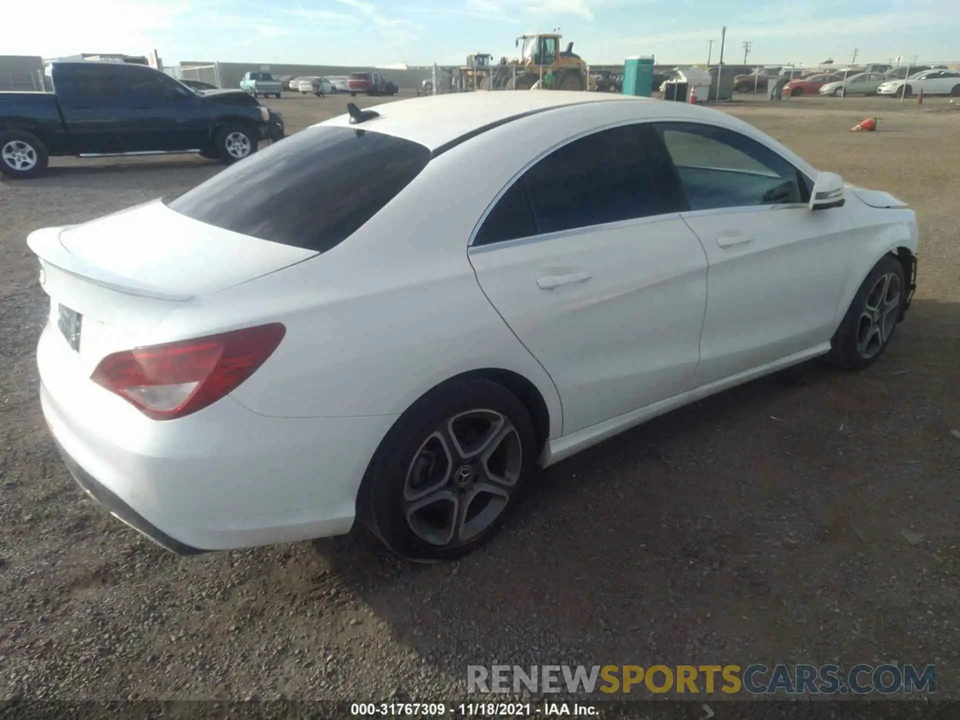 4 Photograph of a damaged car WDDSJ4EB0KN720787 MERCEDES-BENZ CLA 2019