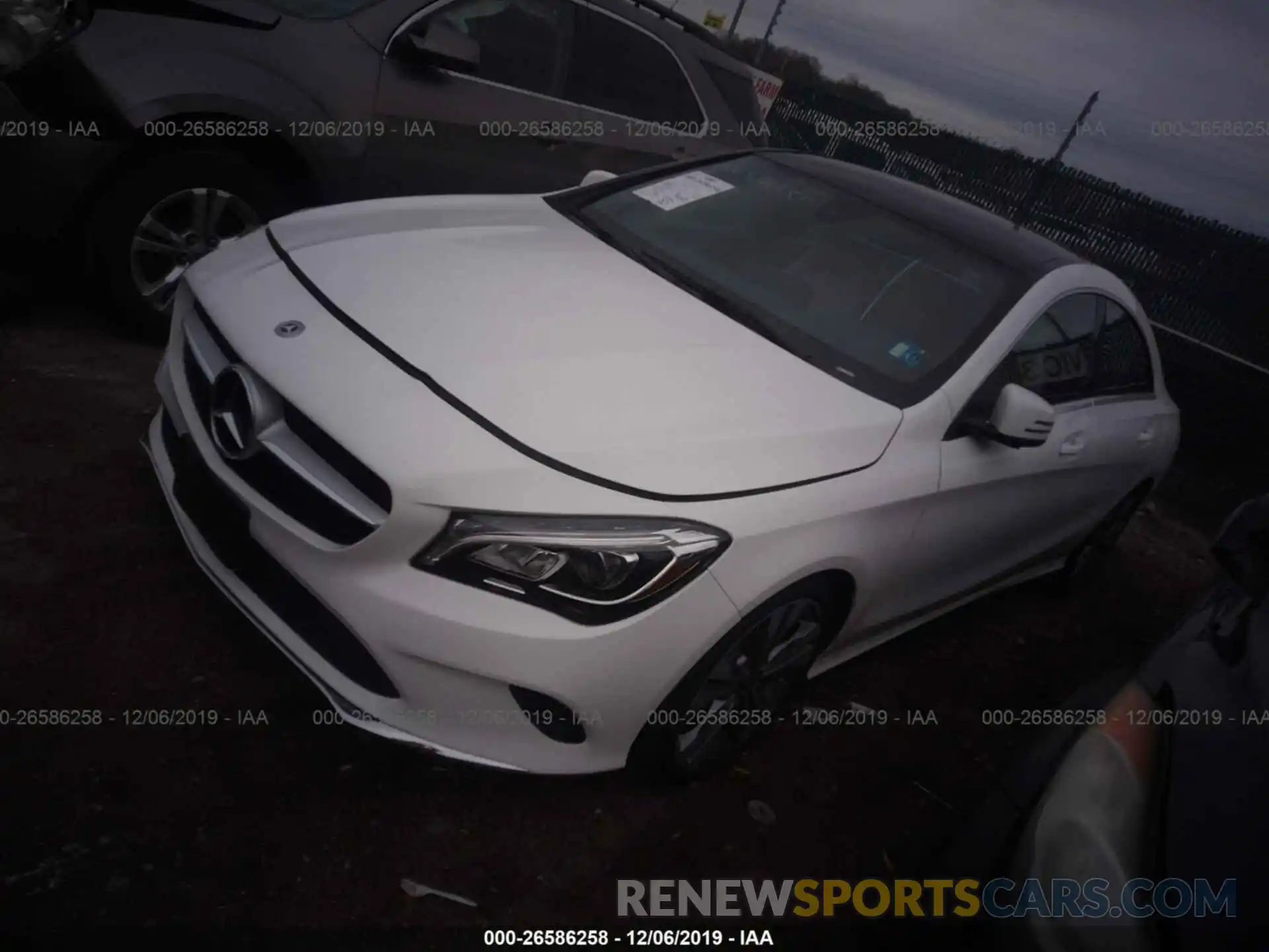 2 Photograph of a damaged car WDDSJ4EB0KN722362 MERCEDES-BENZ CLA 2019