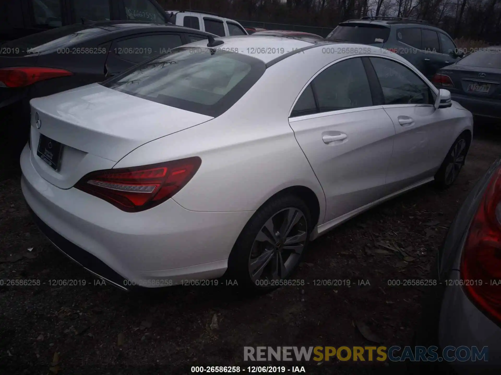 4 Photograph of a damaged car WDDSJ4EB0KN722362 MERCEDES-BENZ CLA 2019