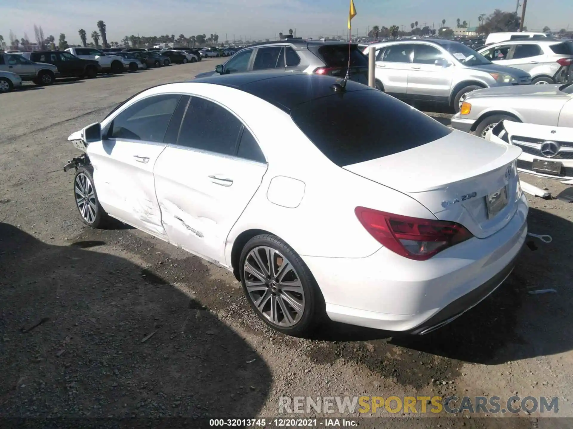 3 Photograph of a damaged car WDDSJ4EB0KN742370 MERCEDES-BENZ CLA 2019