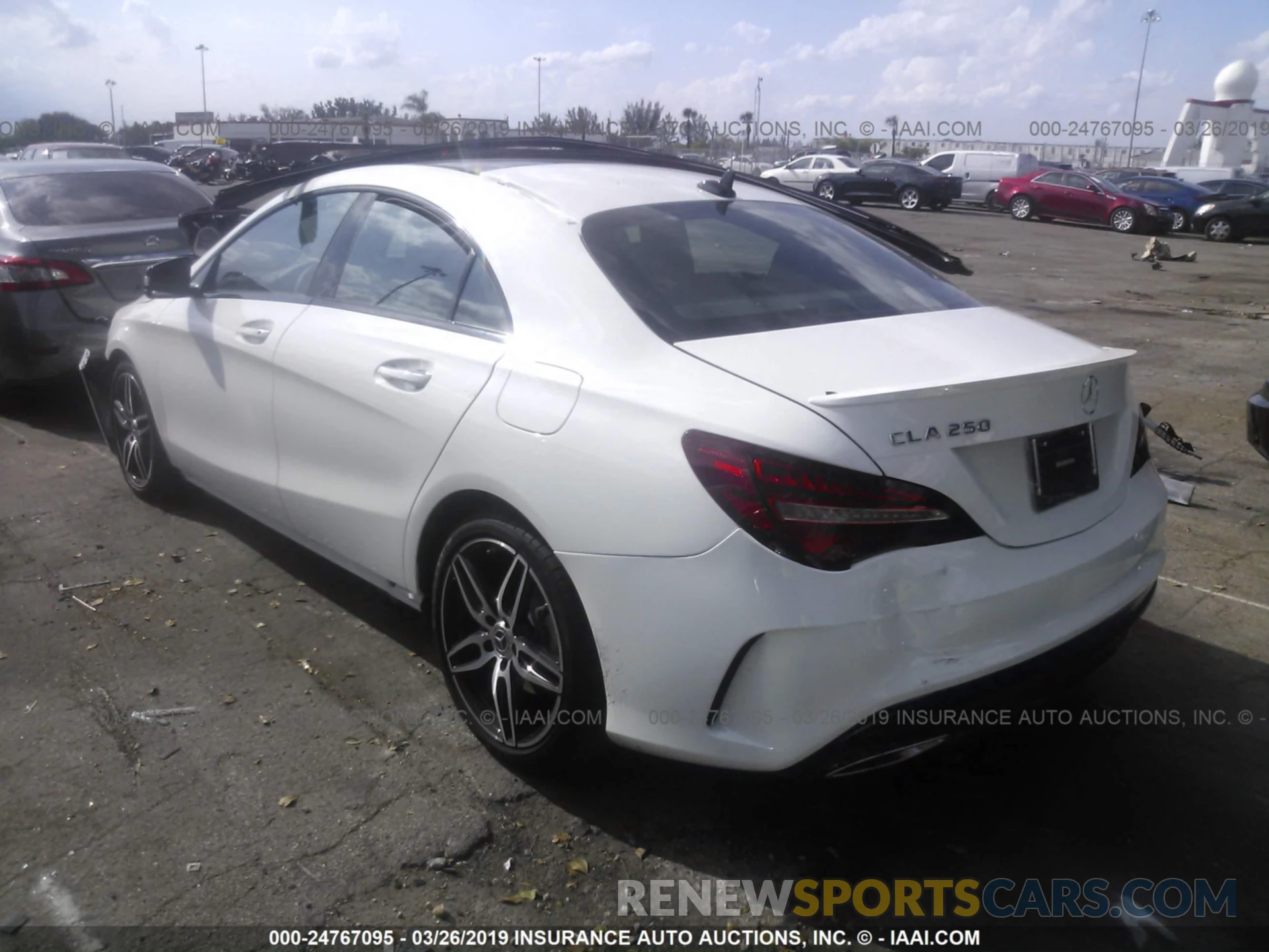 3 Photograph of a damaged car WDDSJ4EB1KN738442 MERCEDES-BENZ CLA 2019