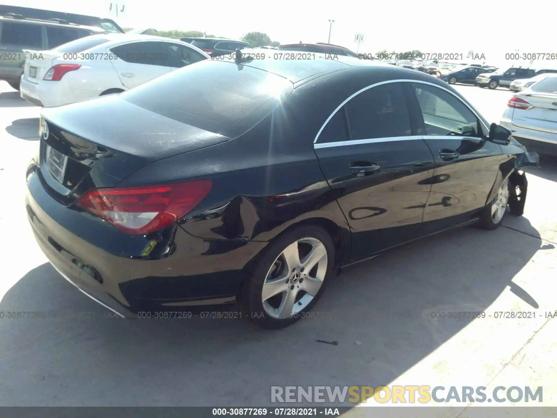 4 Photograph of a damaged car WDDSJ4EB2KN699313 MERCEDES-BENZ CLA 2019