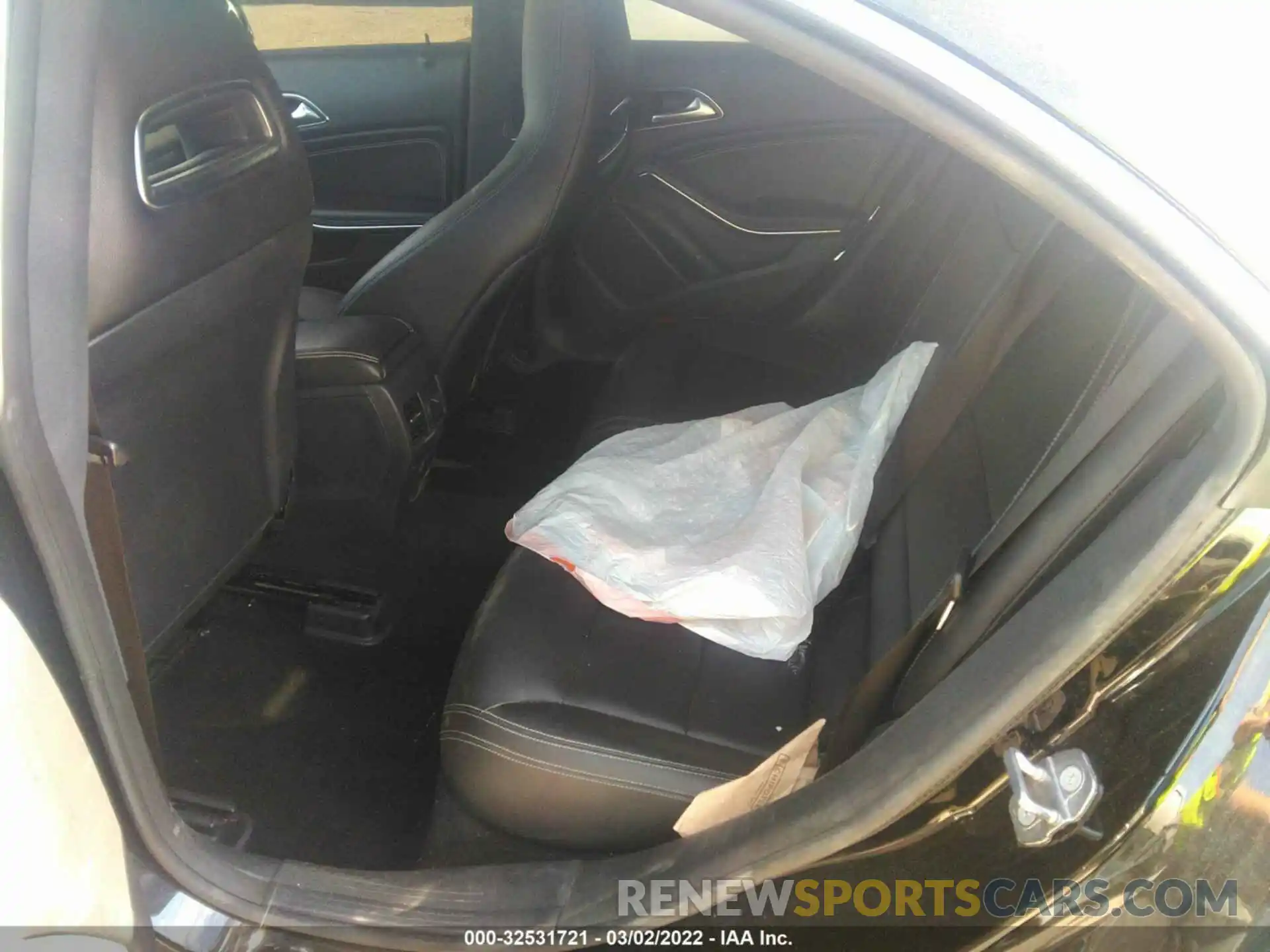 8 Photograph of a damaged car WDDSJ4EB2KN702436 MERCEDES-BENZ CLA 2019