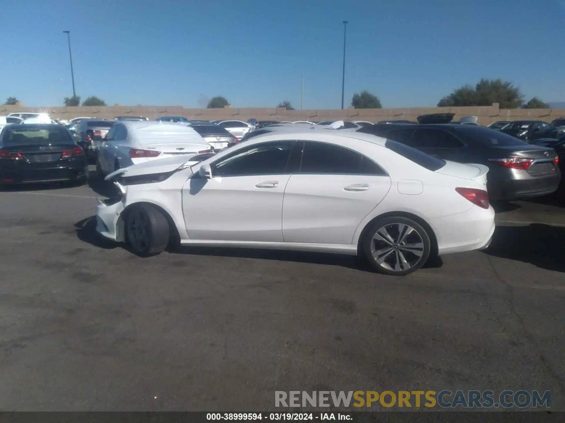 14 Photograph of a damaged car WDDSJ4EB2KN704736 MERCEDES-BENZ CLA 2019