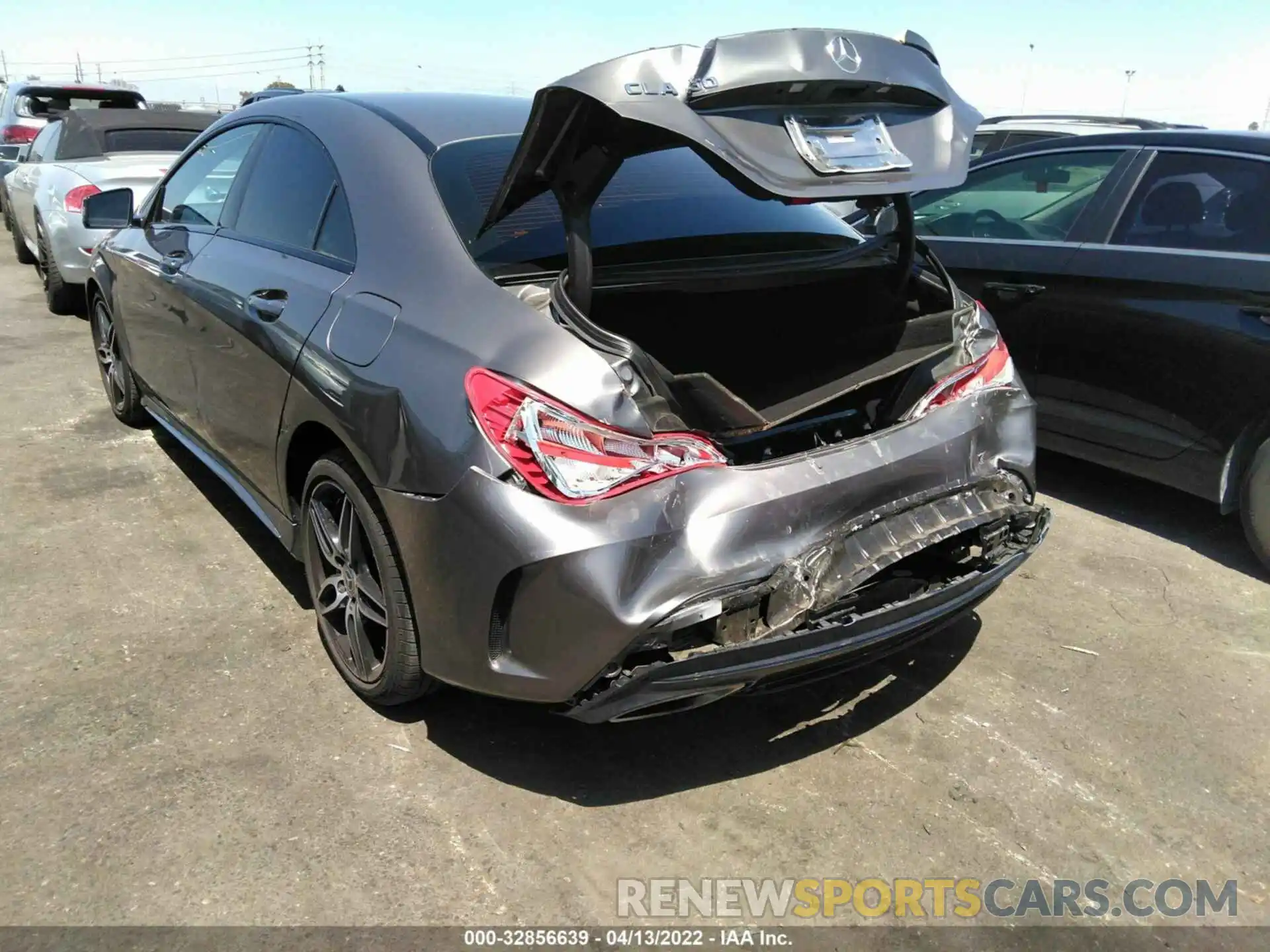 3 Photograph of a damaged car WDDSJ4EB2KN760854 MERCEDES-BENZ CLA 2019