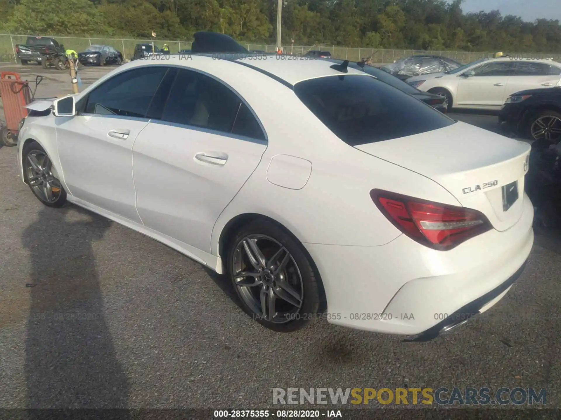 3 Photograph of a damaged car WDDSJ4EB3KN699286 MERCEDES-BENZ CLA 2019