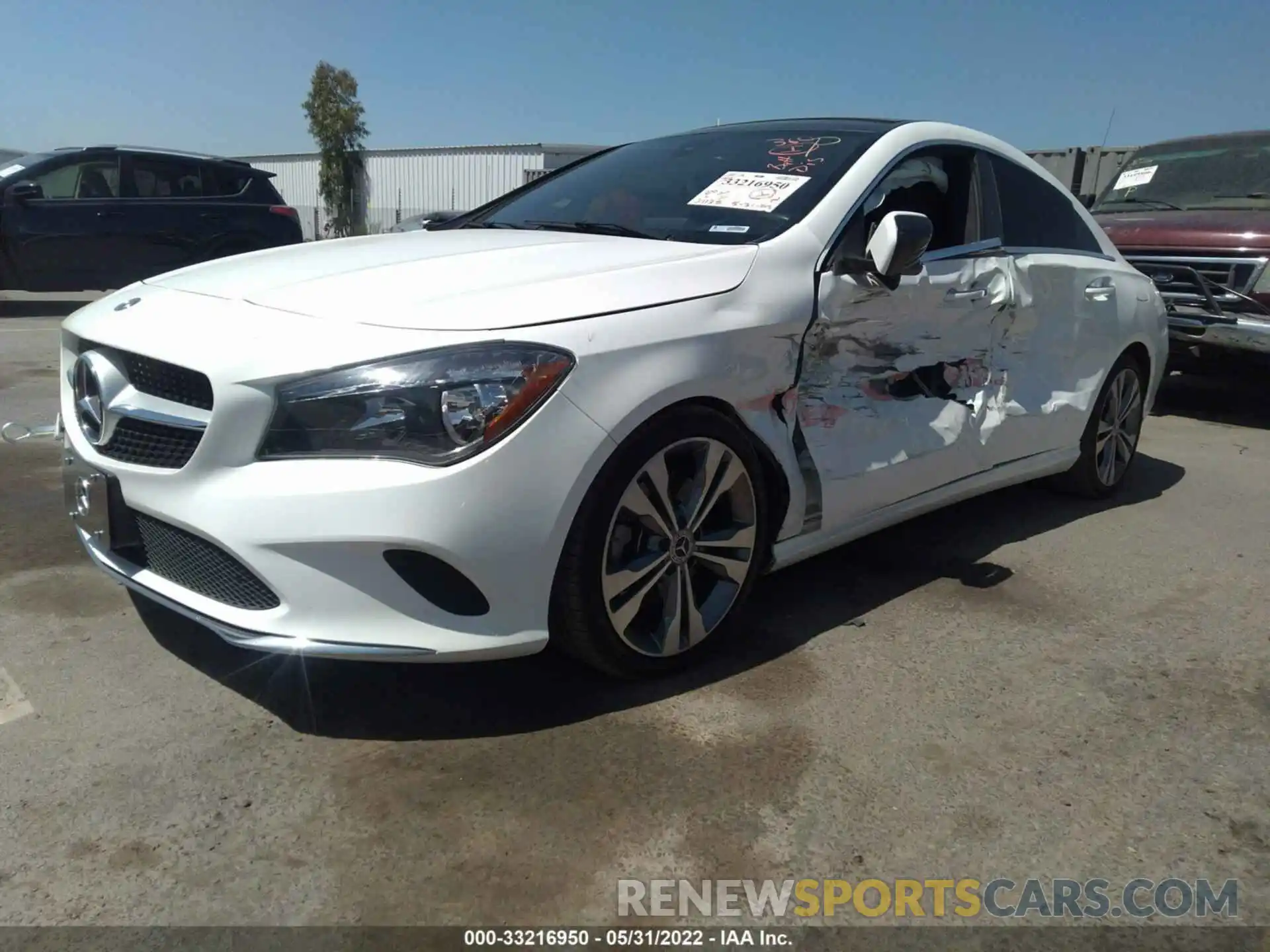 2 Photograph of a damaged car WDDSJ4EB3KN699689 MERCEDES-BENZ CLA 2019