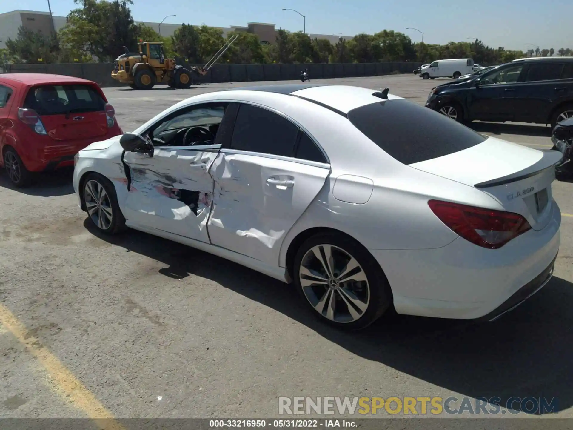 3 Photograph of a damaged car WDDSJ4EB3KN699689 MERCEDES-BENZ CLA 2019