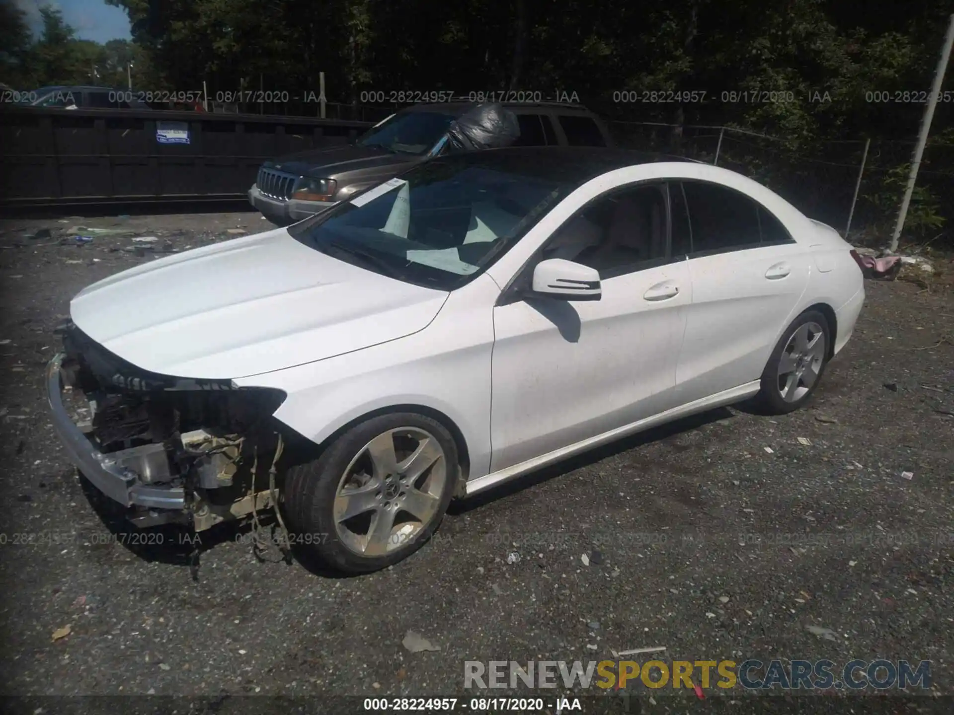 2 Photograph of a damaged car WDDSJ4EB3KN704731 MERCEDES-BENZ CLA 2019