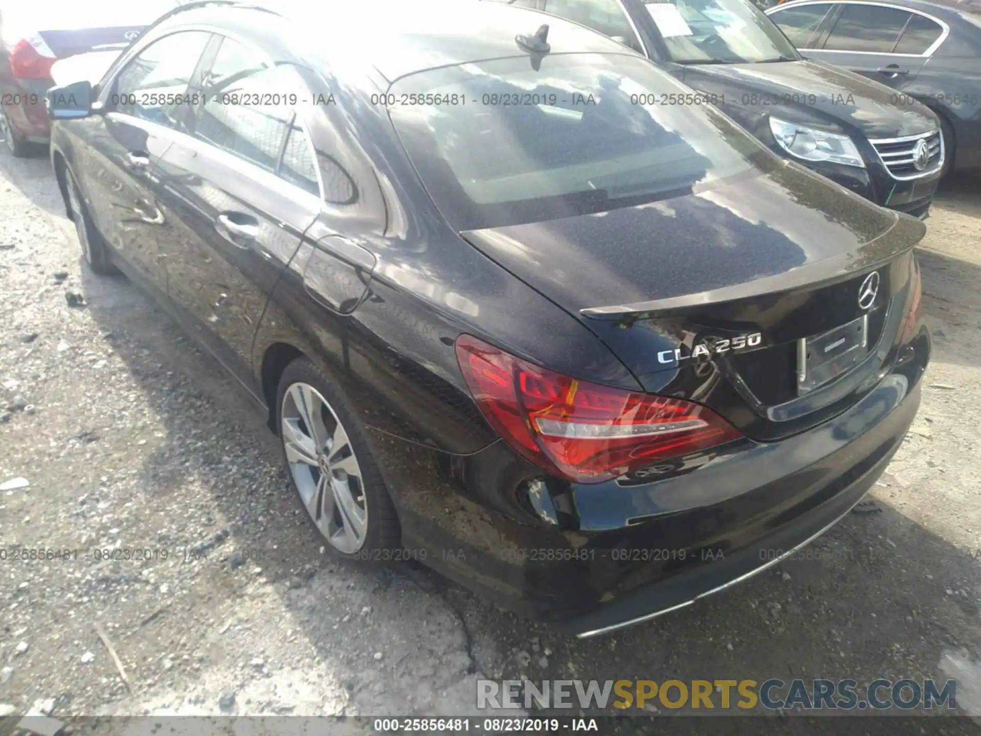 3 Photograph of a damaged car WDDSJ4EB3KN711579 MERCEDES-BENZ CLA 2019