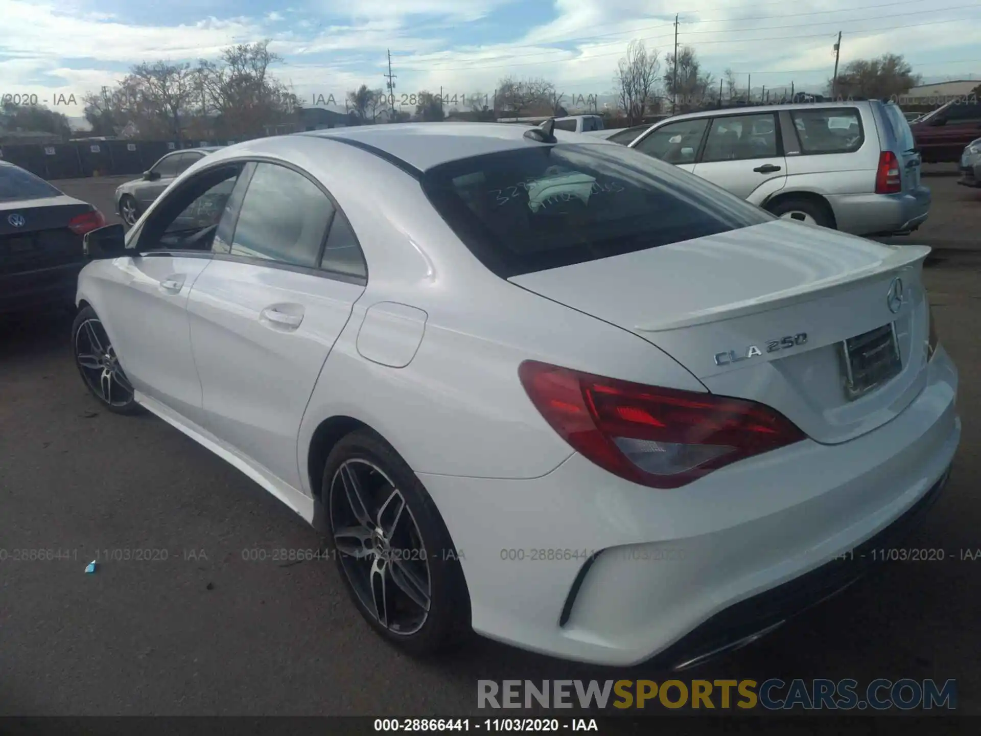 3 Photograph of a damaged car WDDSJ4EB3KN721464 MERCEDES-BENZ CLA 2019